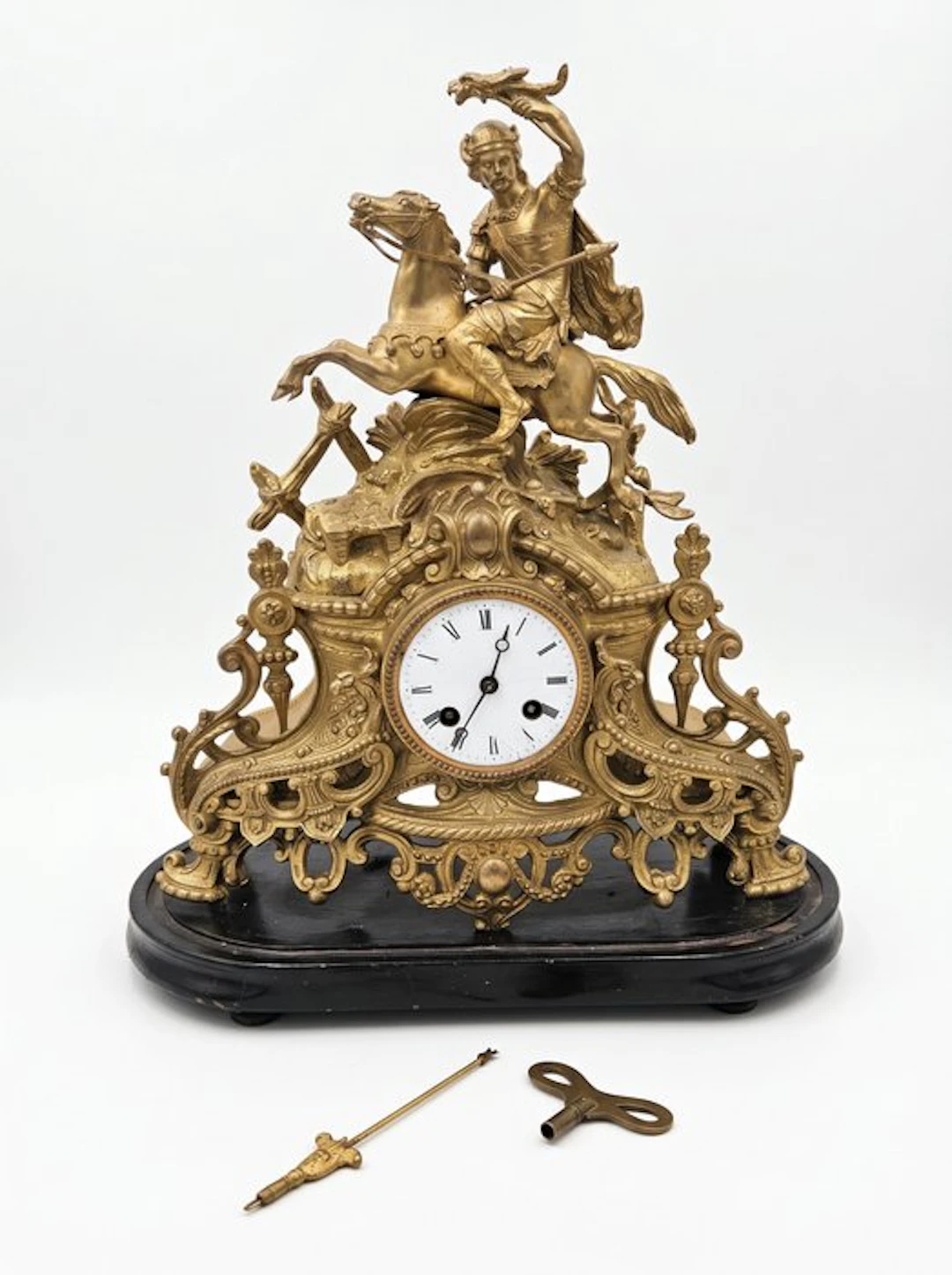 Figural mantel clock - Spelter - 1850-1900