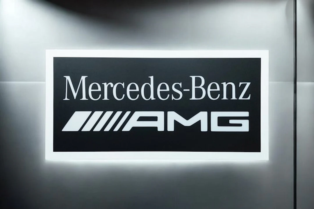 Sign - Mercedes-Benz - Mercedes AMG Illuminated lightbox - 2020