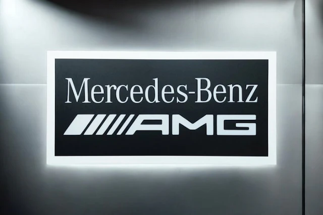 Sign - Mercedes-Benz - Mercedes AMG Illuminated lightbox - 2020