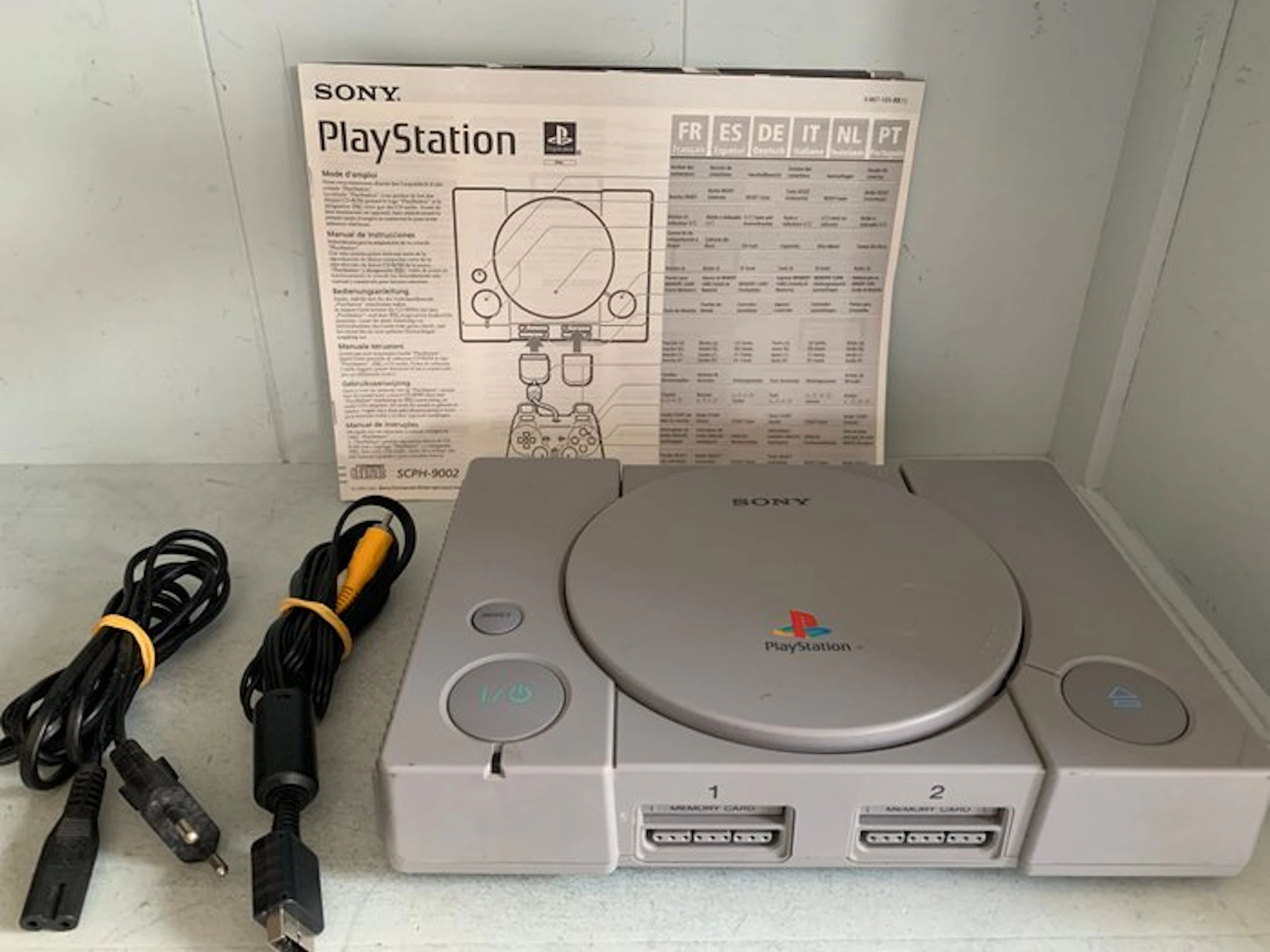 Sony - Playstation 1 (PS1) - PS1 SCPH-5552 met...