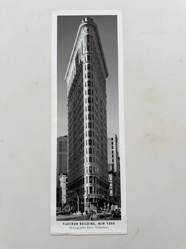 Henri Silberman - Original Vintage Flatiron Building Poster – New York, 1990s