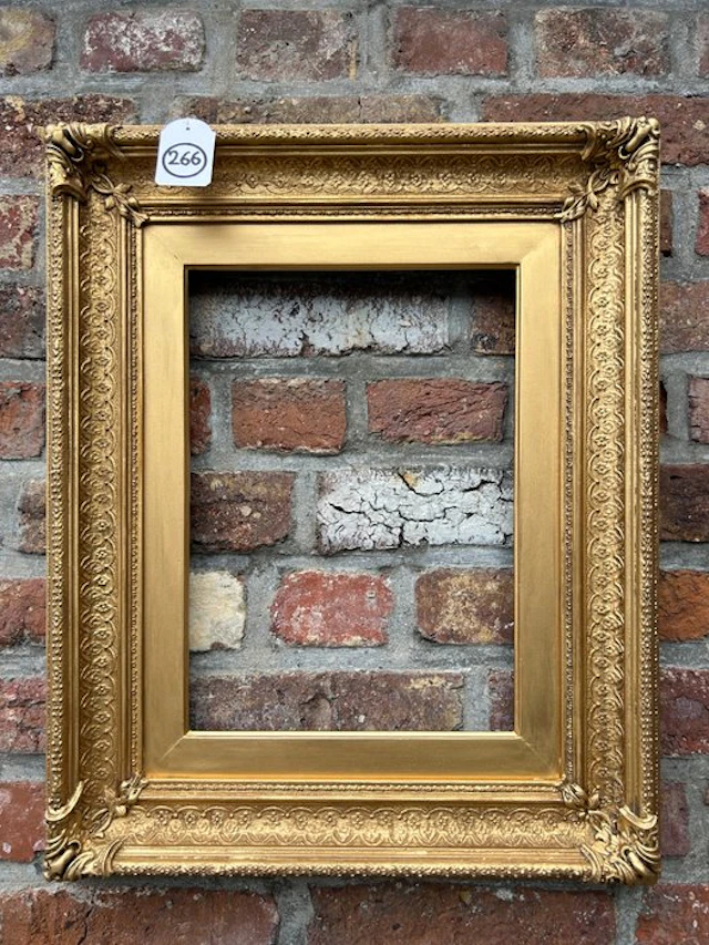 Frame - 266. Museum antique gold-gilded picture frame. For painting 35x25 cm