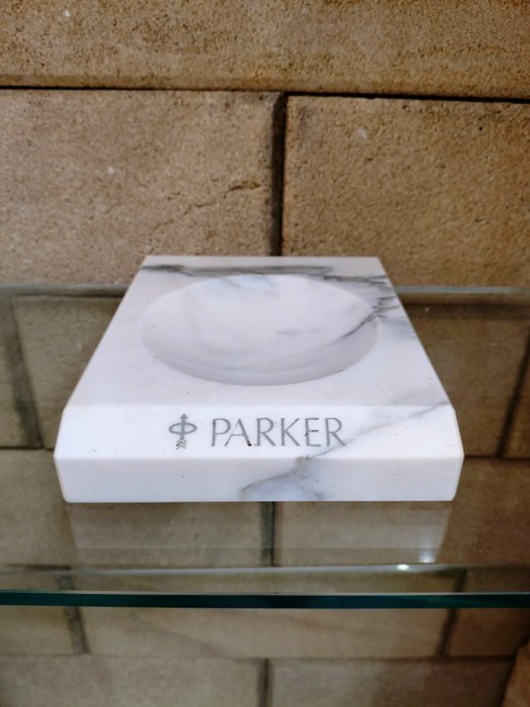 Vide poche - Parker card holder and ashtray, 3.8 kg - Italy - Carrara marble