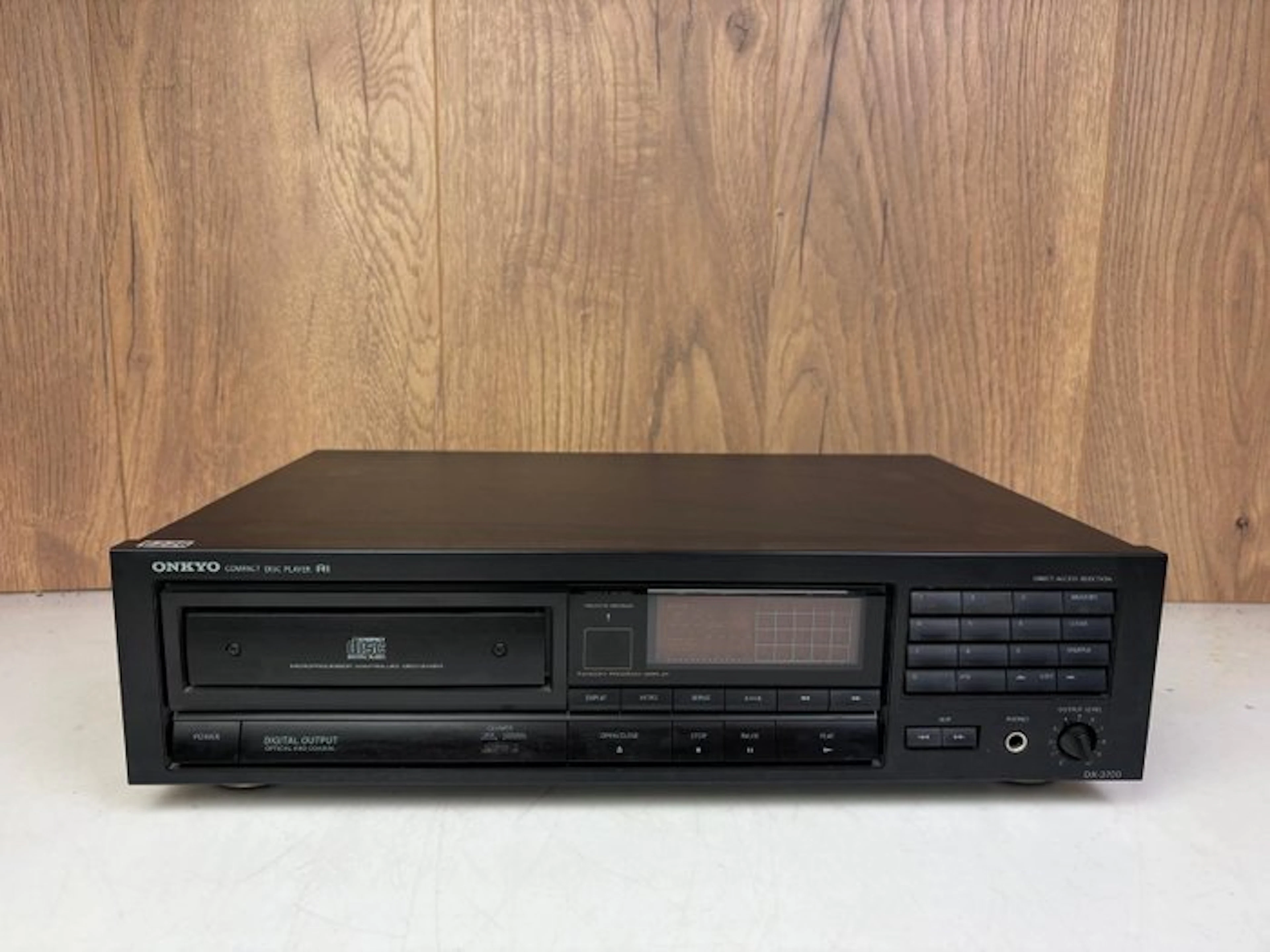 Onkyo - DX-3700 CD player