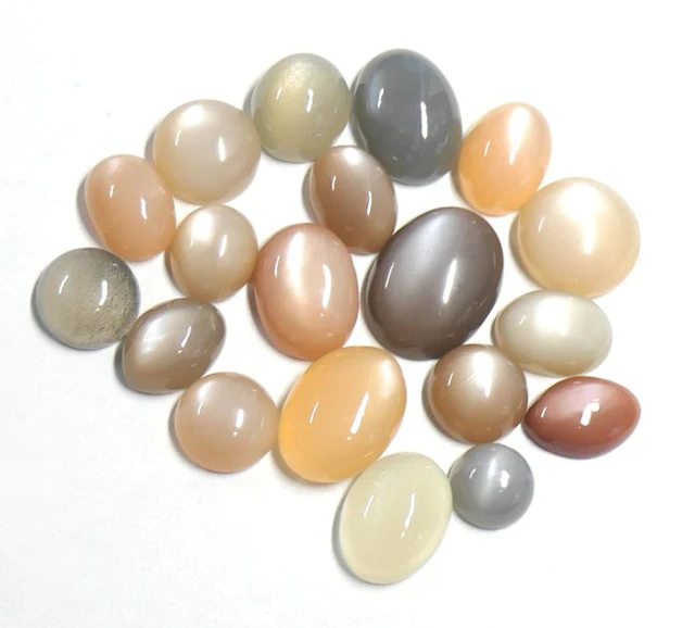 Set of Moonstones 100% Natural Cabochon- 31.38 g - (19)