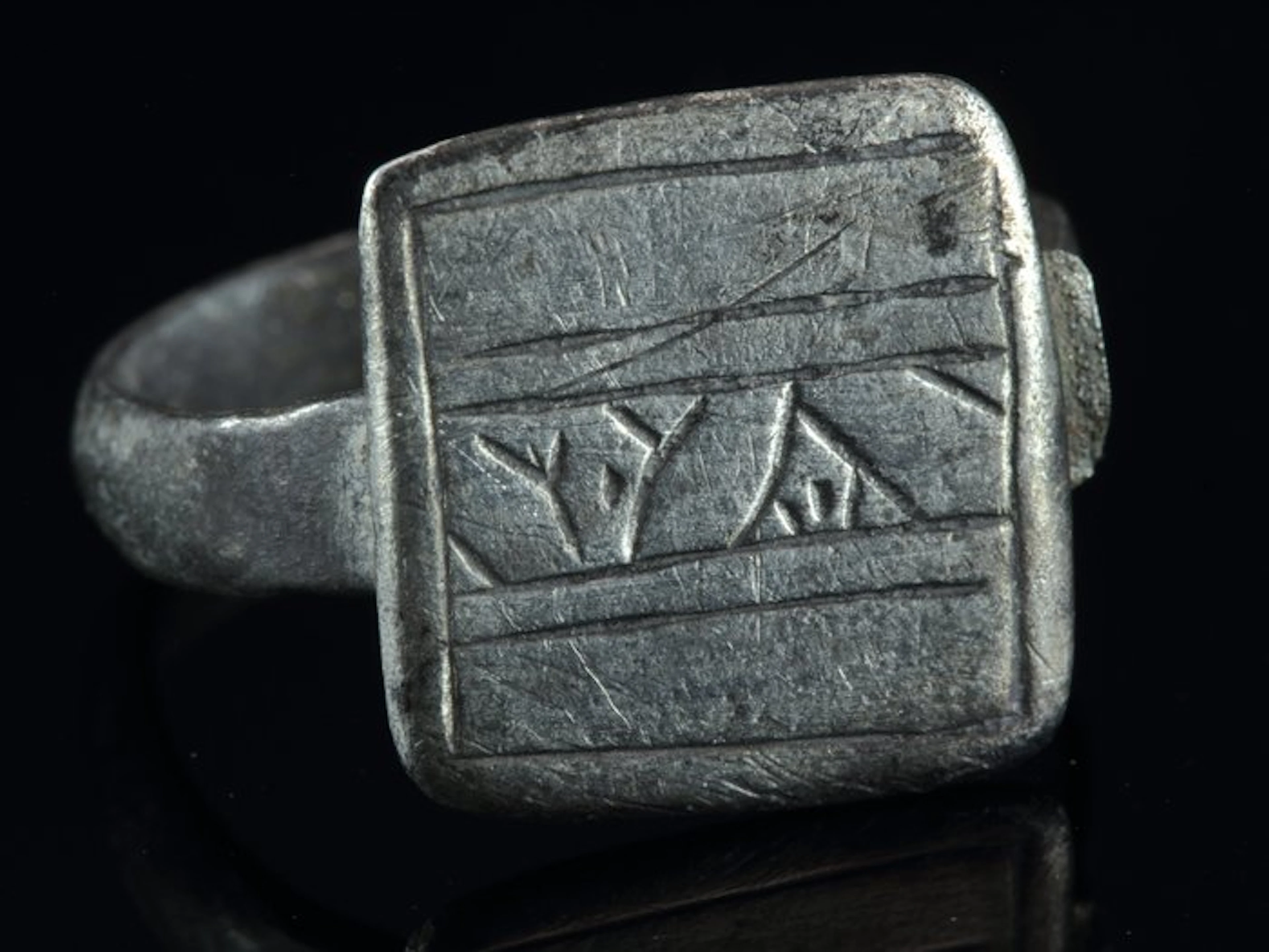 Byzantine Bronze Silver ring with geometric engraving...