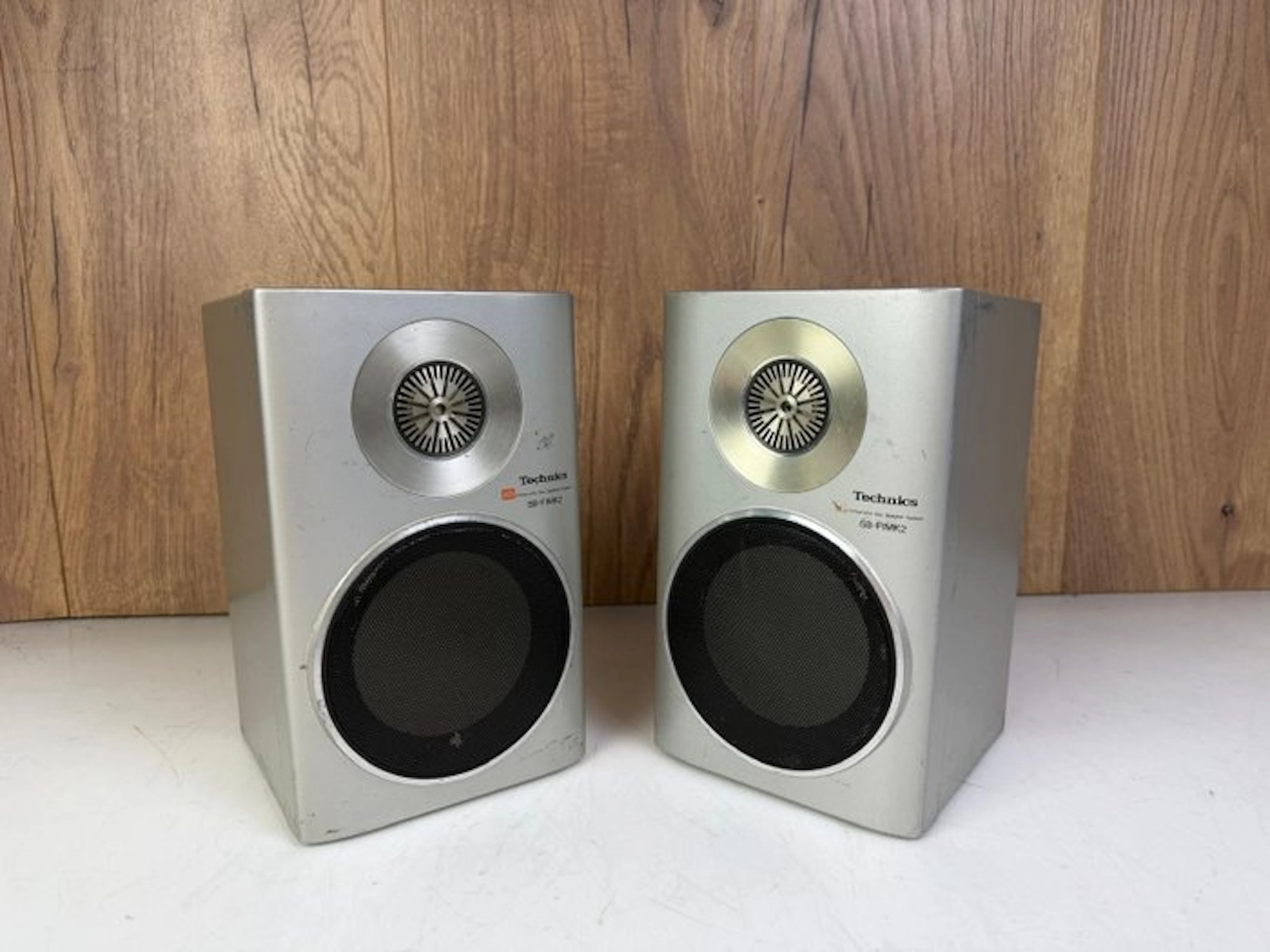 Technics - SB-F1MK2 Speaker set