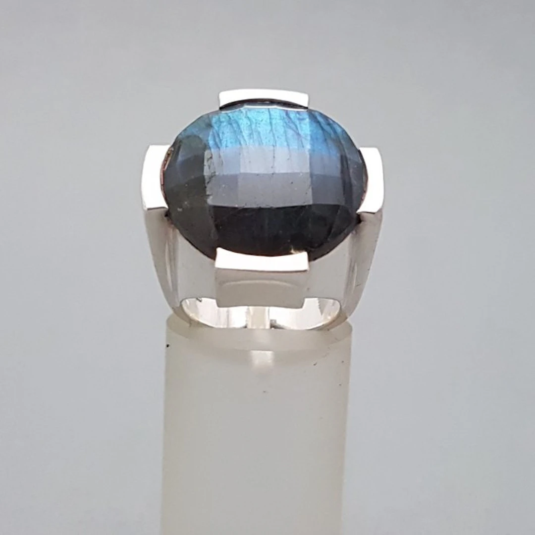 Silver, Heavy Art Deco, Labradorite Tank ring - Ring