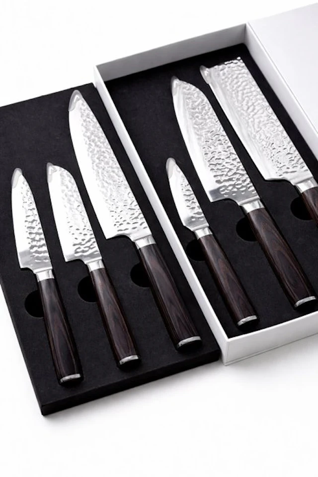 Japanese Knives - 6 Piece professional knives set...