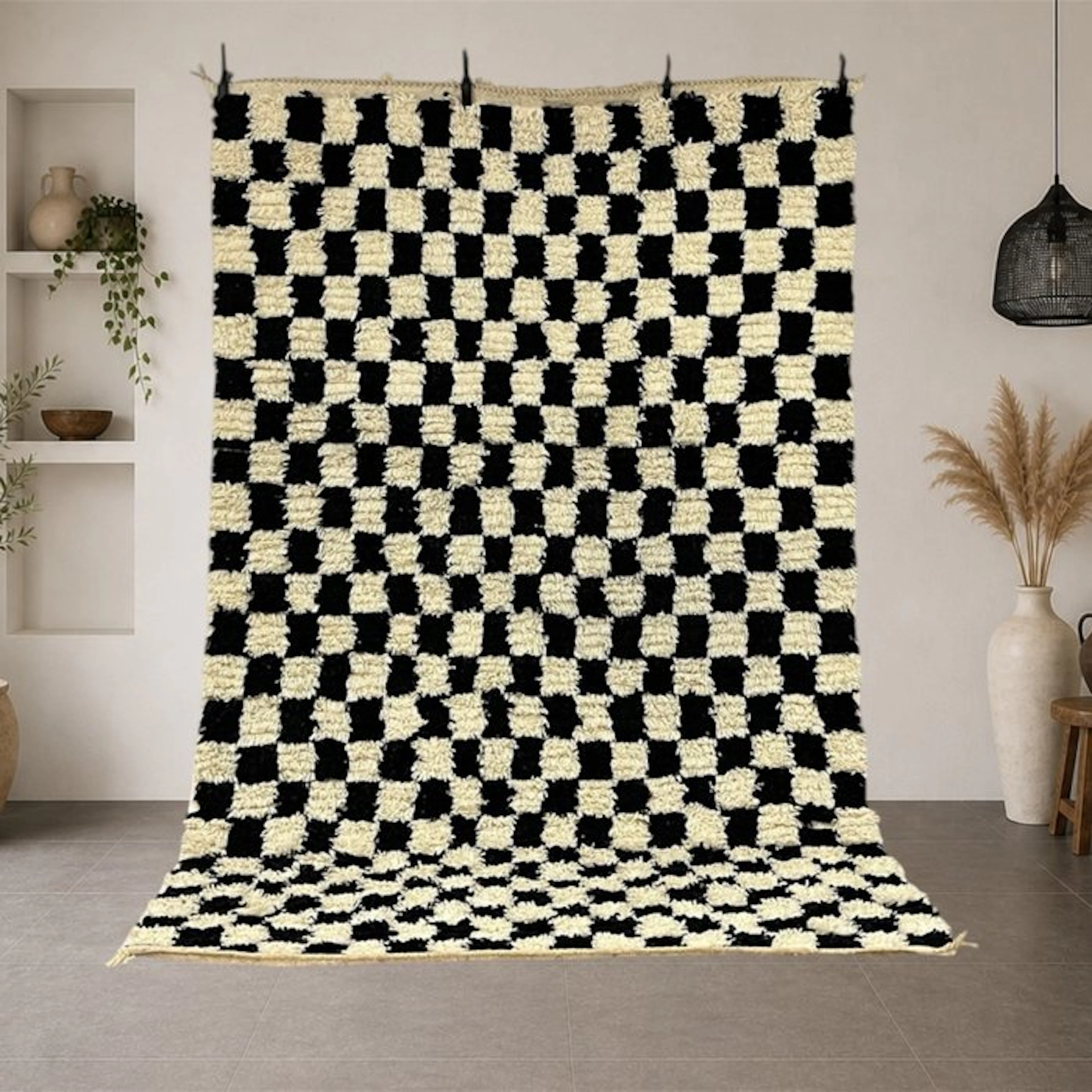 White and black Beni Ouarain rug — Berber craftsmanship of Morocco
