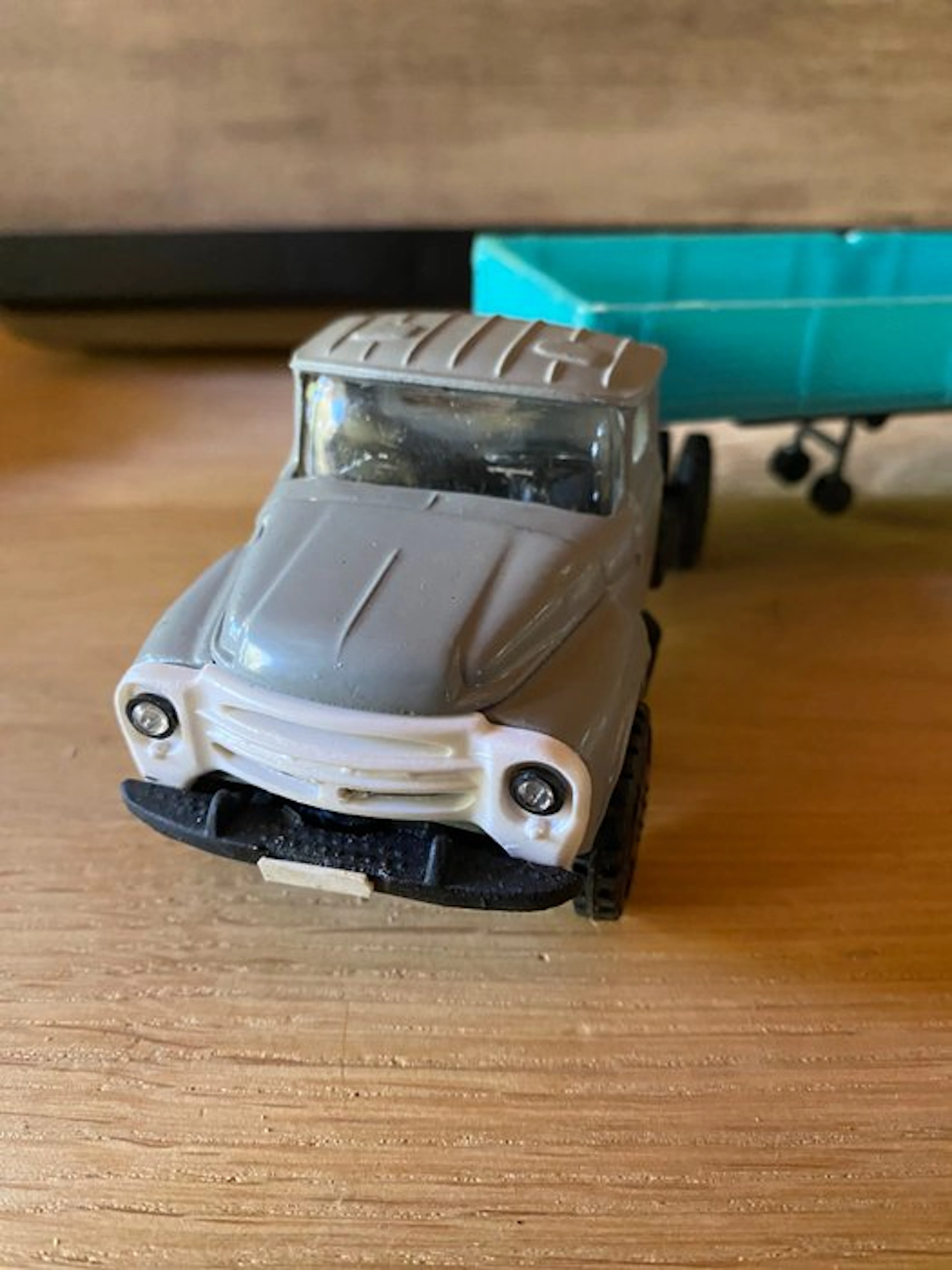 Sovjet 1:43 - Model car - ZIL-130V1 met aanhanger ODAZ-885