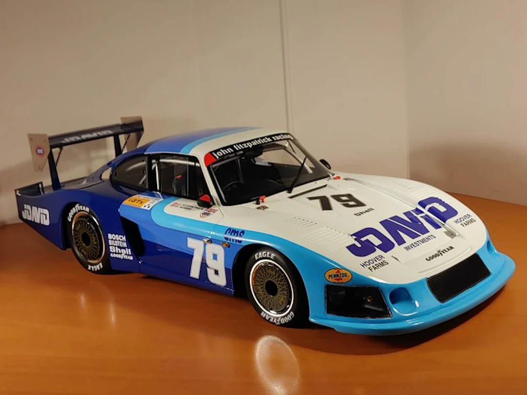 CMR 1:12 - Model race car - Porsche 935/78 Moby Dick...