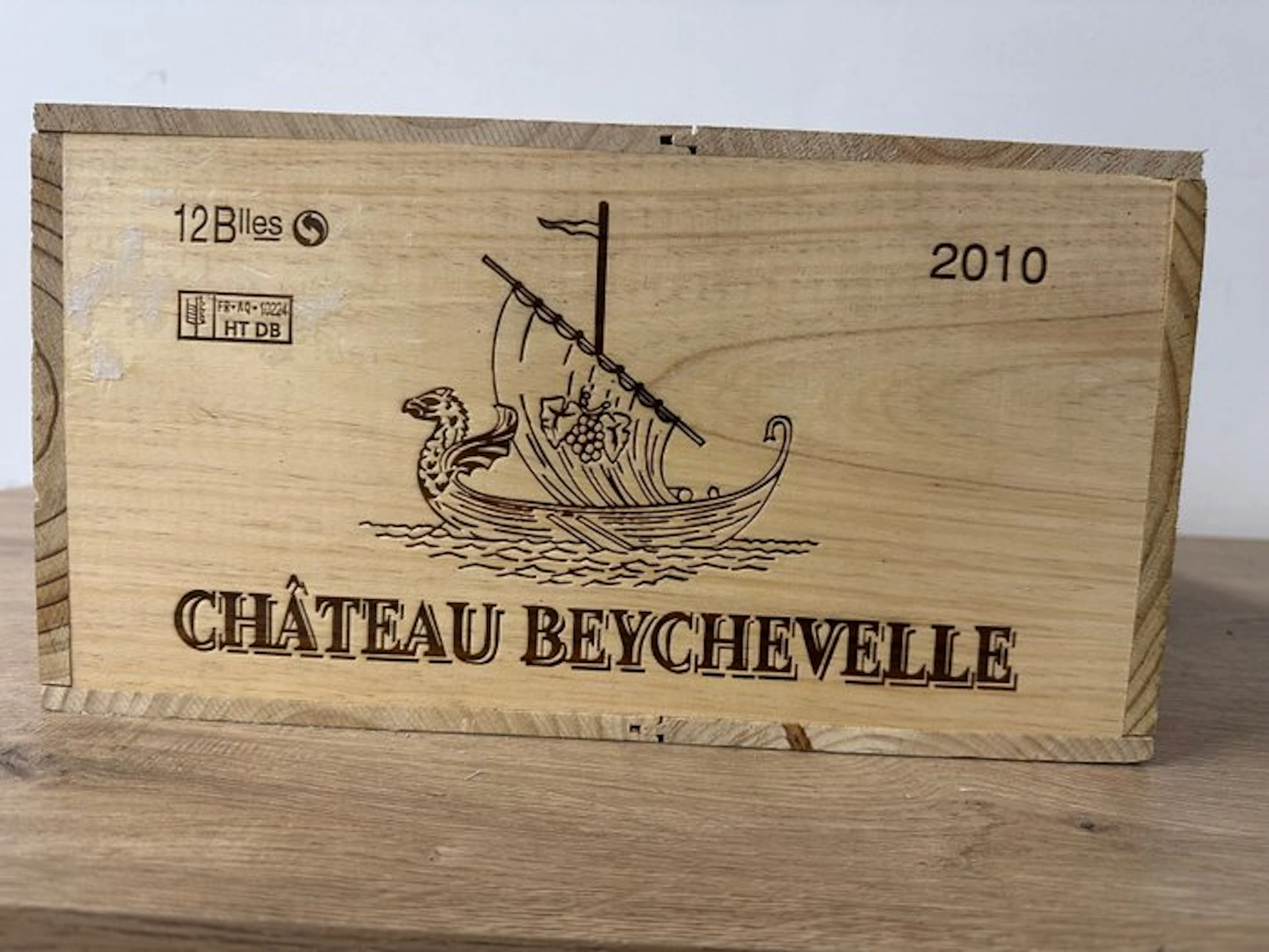 2010 Château Beychevelle - Saint-Julien Grand Cru Classé - 12 Bottles (0.75L)