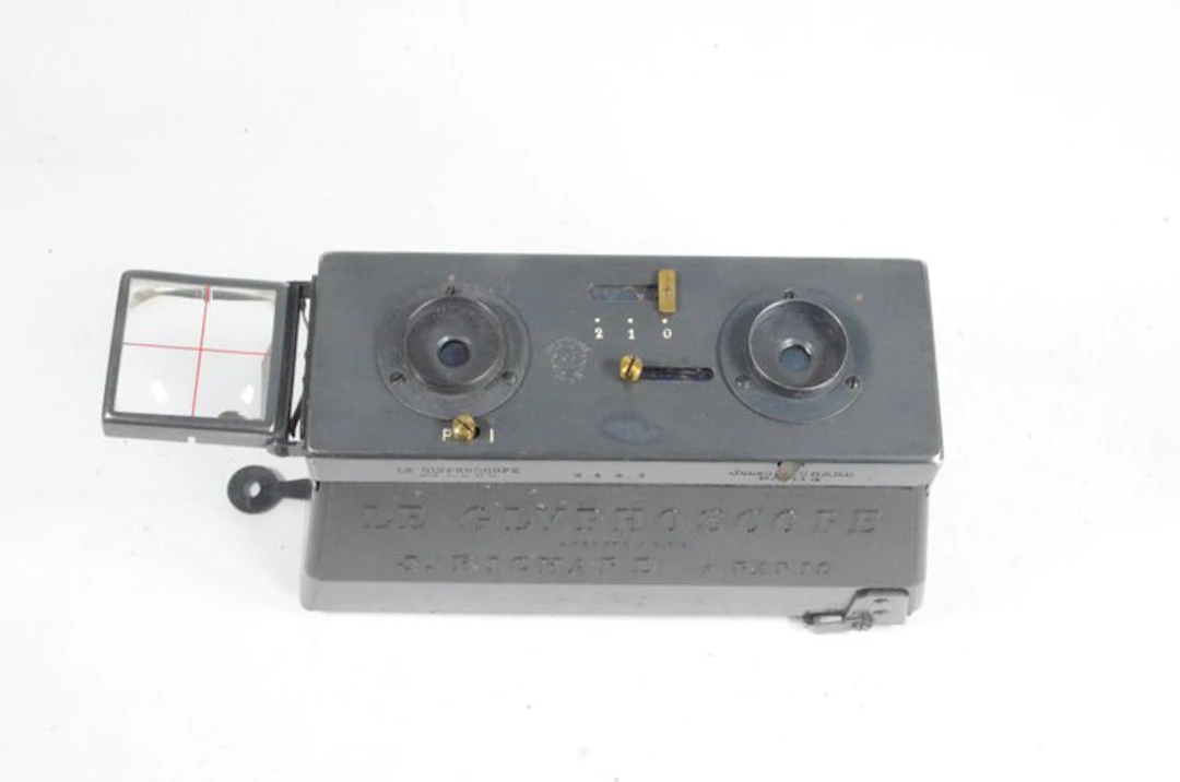 Richard, Jules "Le Glyphoscope" Stereoscopic Viewer & Stereo camera