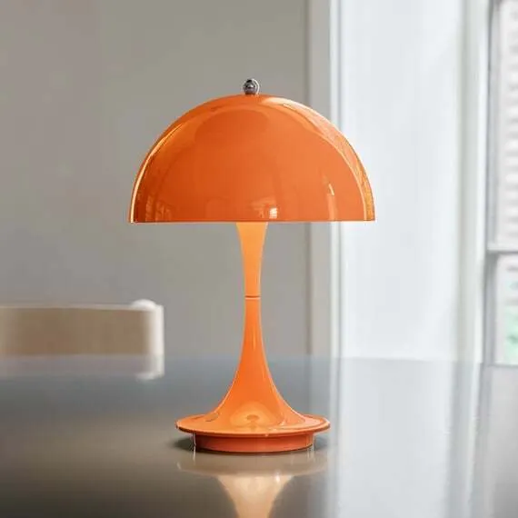 Louis Poulsen - Verner Panton - Table lamp - orange opal...