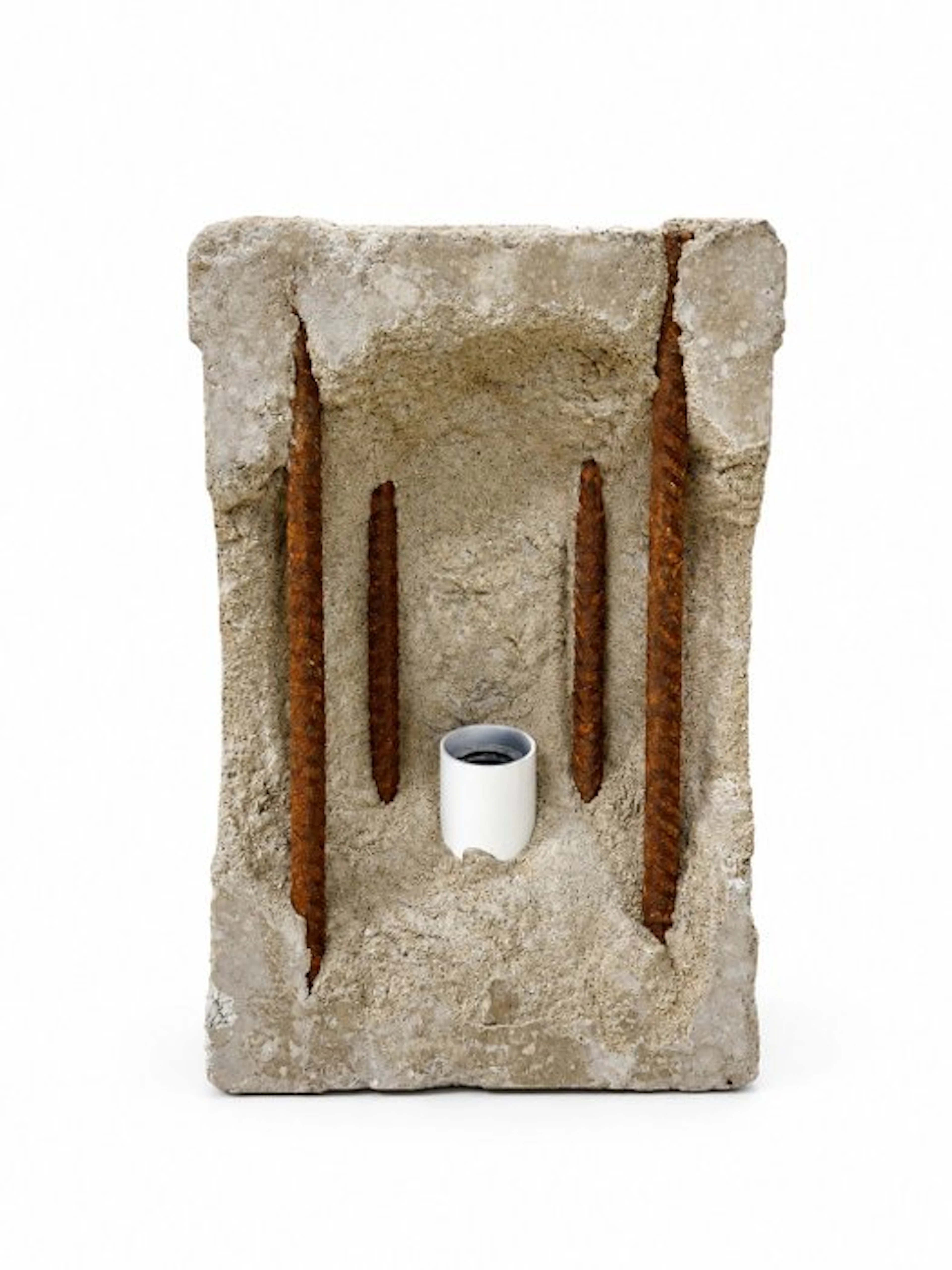 Alvaro Rueda - Table lamp - Cement, Steel - One-of-a-kind Piece - Upcycling