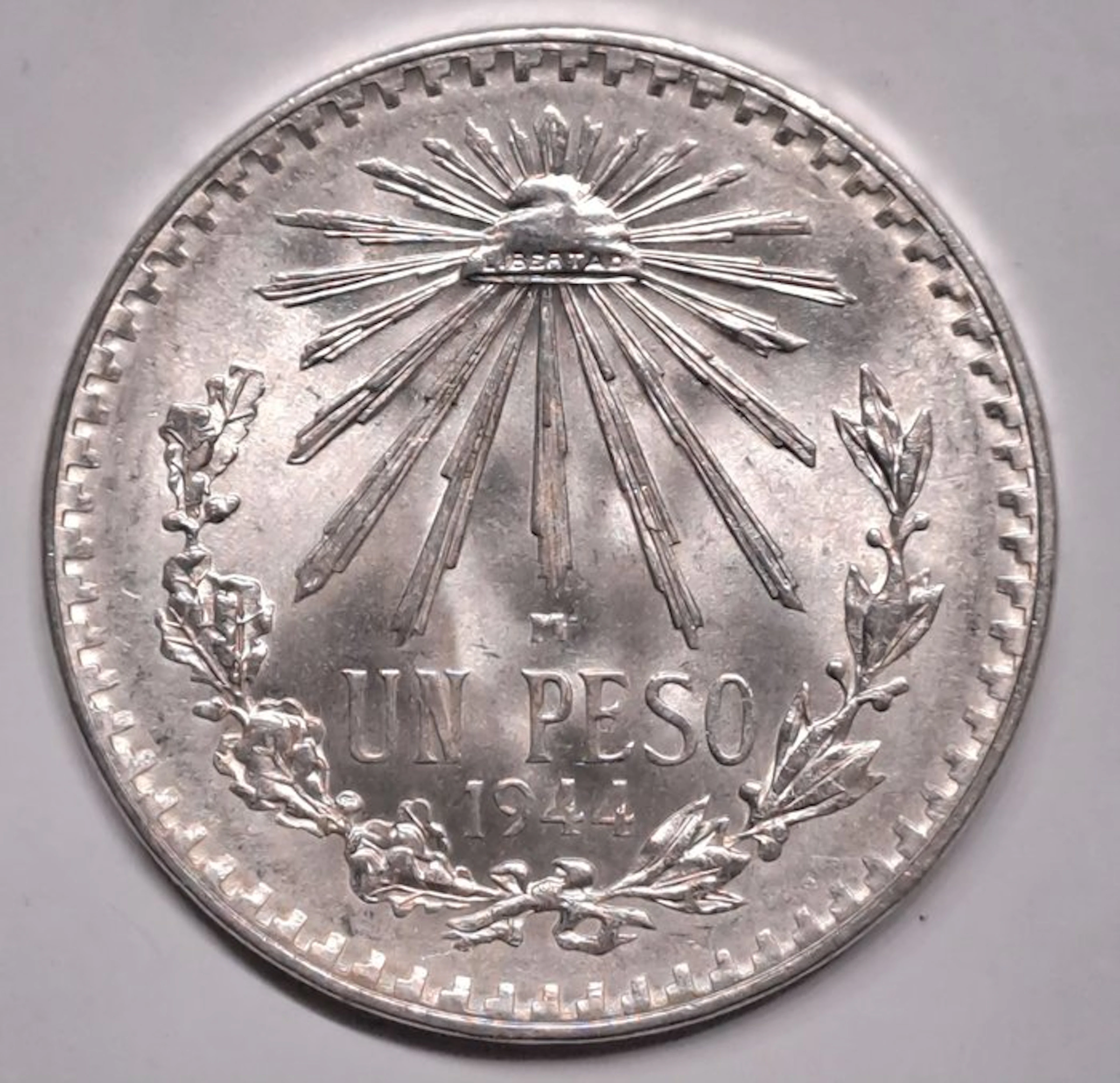 Mexico. 1 Peso 1944 (No reserve price)