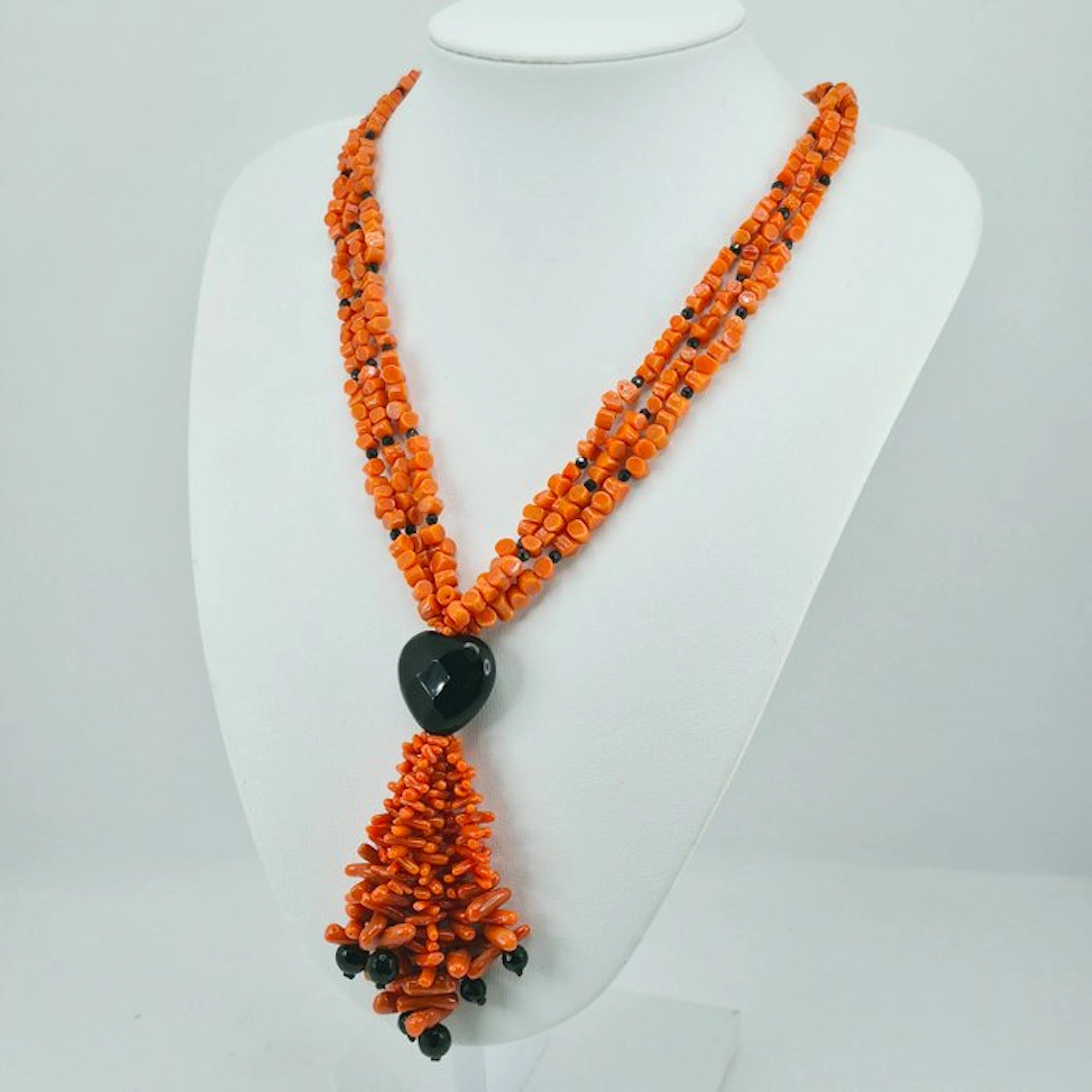 Blood Coral - Silver - Necklace - CORALLO MEDITERRANEO