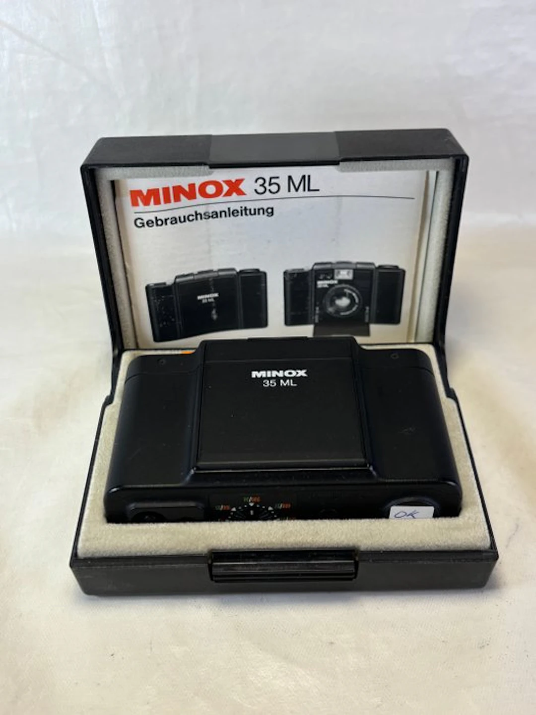 Minox 35 ML met hard case en gebruiksaanwijzing | Analogue compact camera