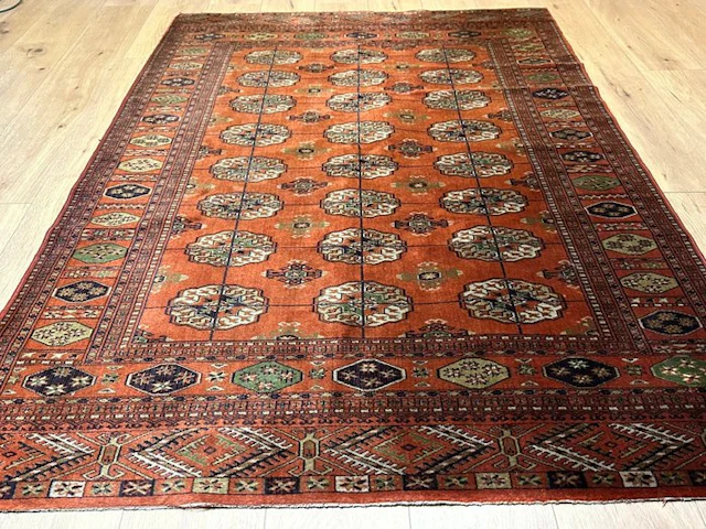 Afghan Bukhara Carpet – Classic Gul Motifs & Warm...