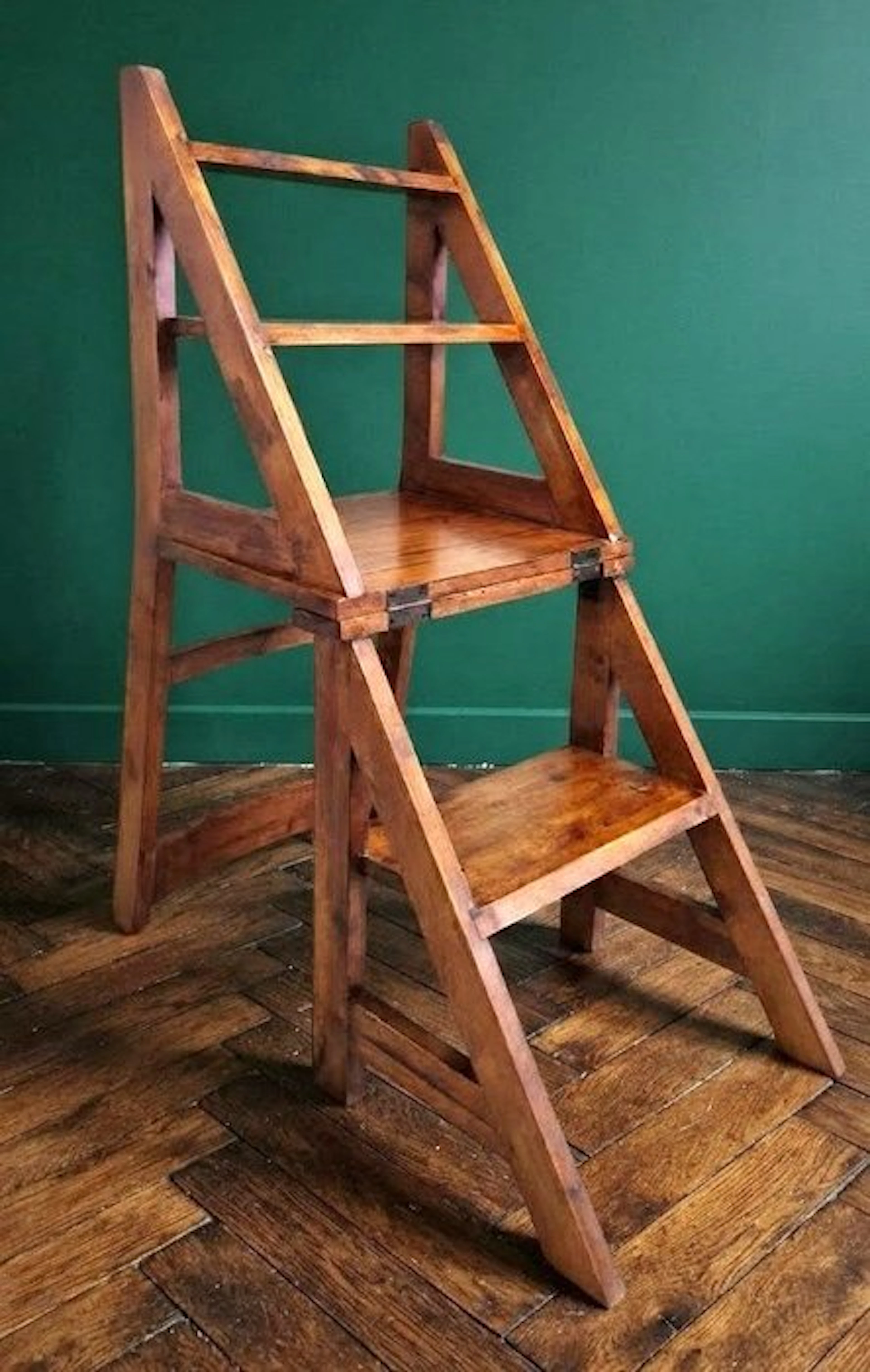 Bookcase - Step stool, library chair - massive, Oak