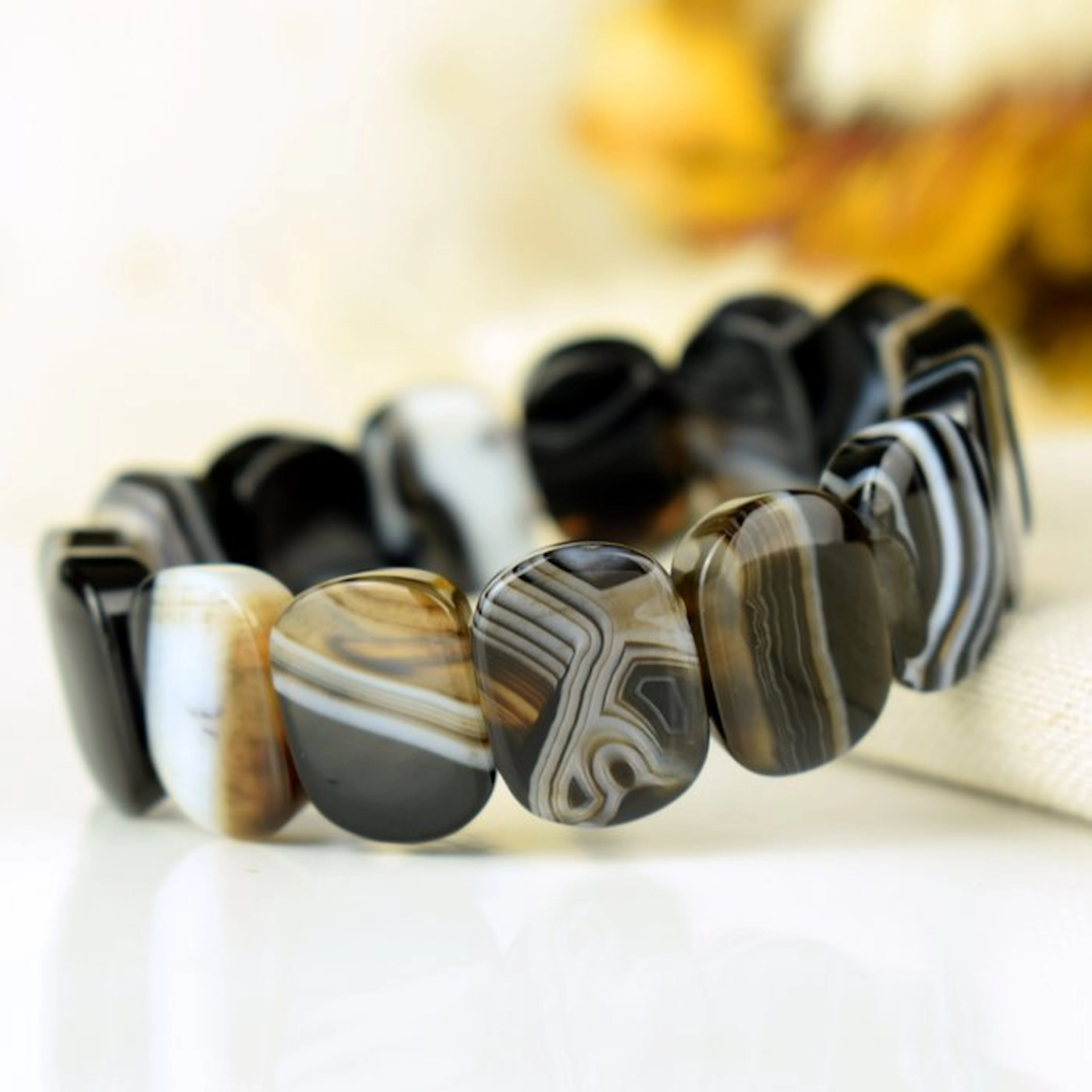 Onyx, banded agate - gem quality - magnificent patterns - Width: 18 mm- 40.6 g
