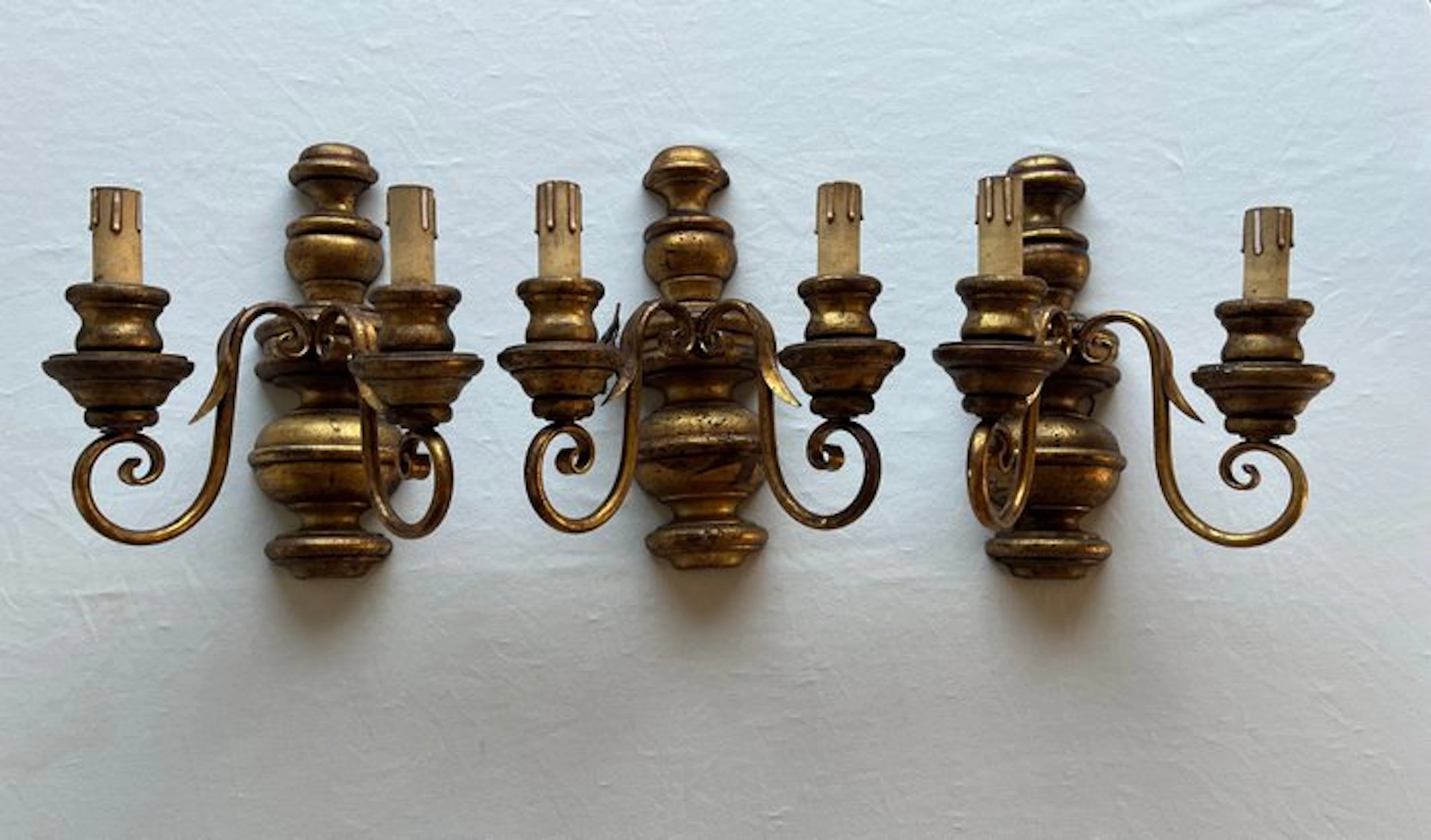 Wall sconce (3) - Wood