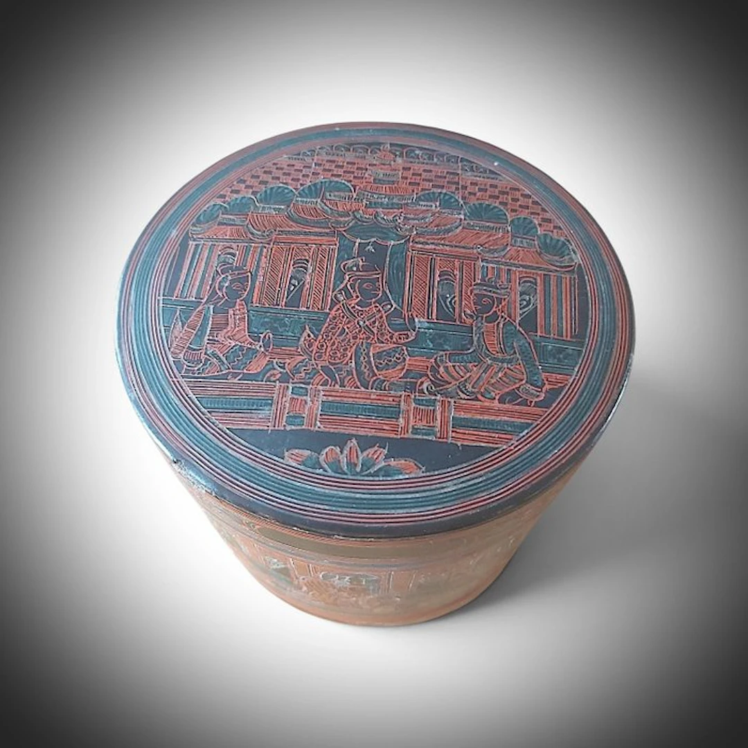 Box - lacquered bamboo - Betel box 'KUN-IT'