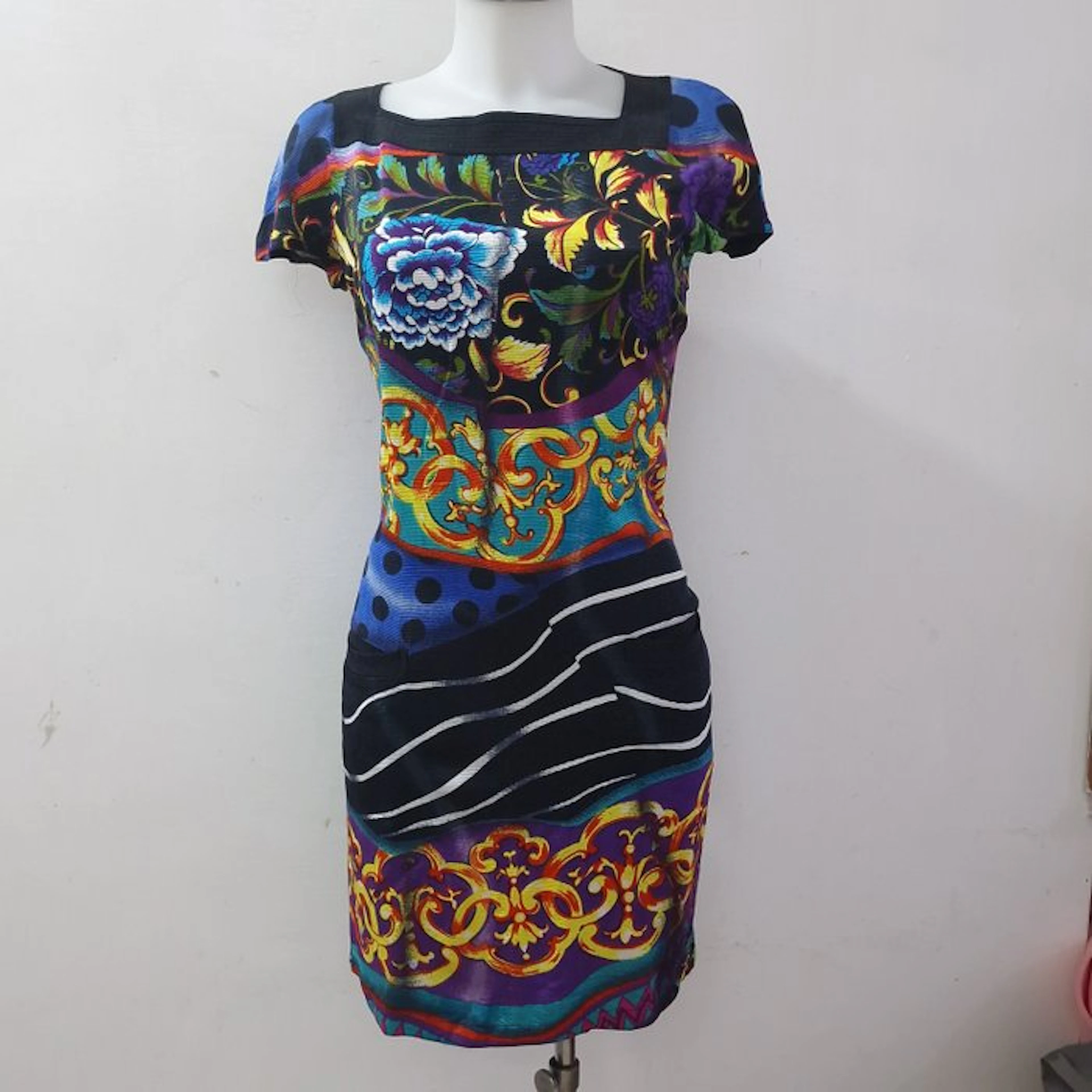 istante by versace - Women's suit - Vintage
