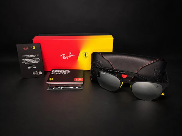 Sunglasses - Ferrari - Ray-Ban Scuderia Ferrari Monza GP...