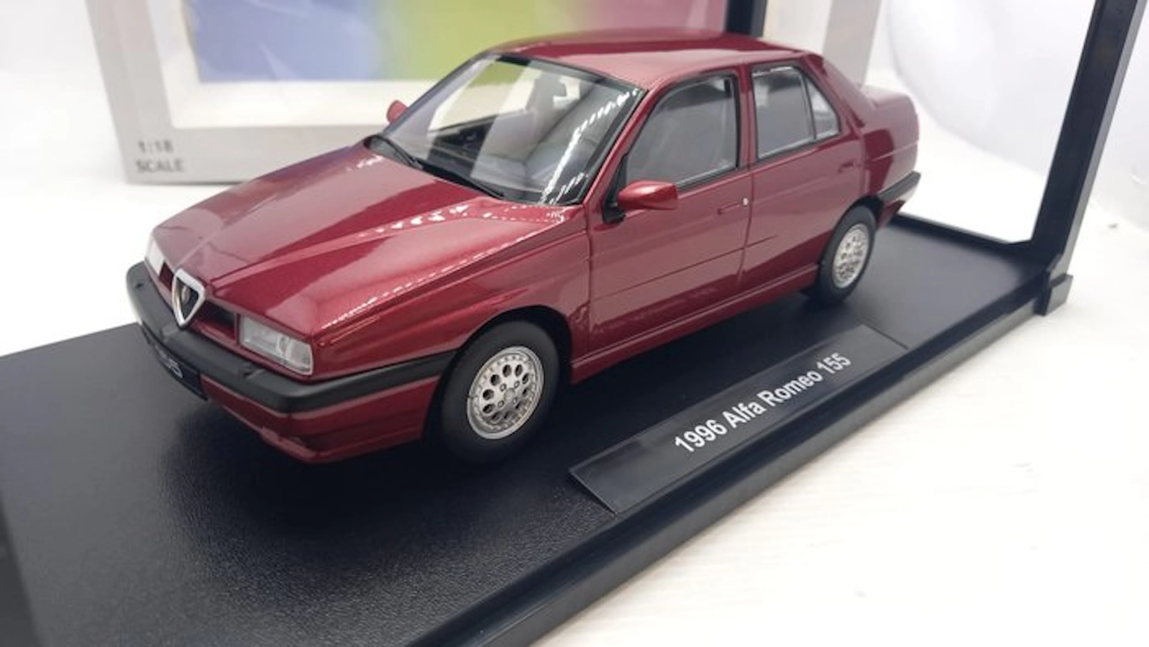 Triple 9 1:18 - Model car - Alfa Romeo 155 1996 - (cod.F30)