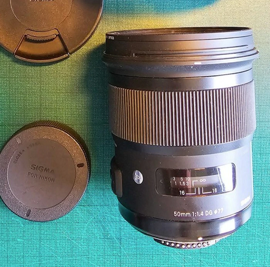Sigma ART 50mm 1:1.4 DG (nik-F) Camera lens