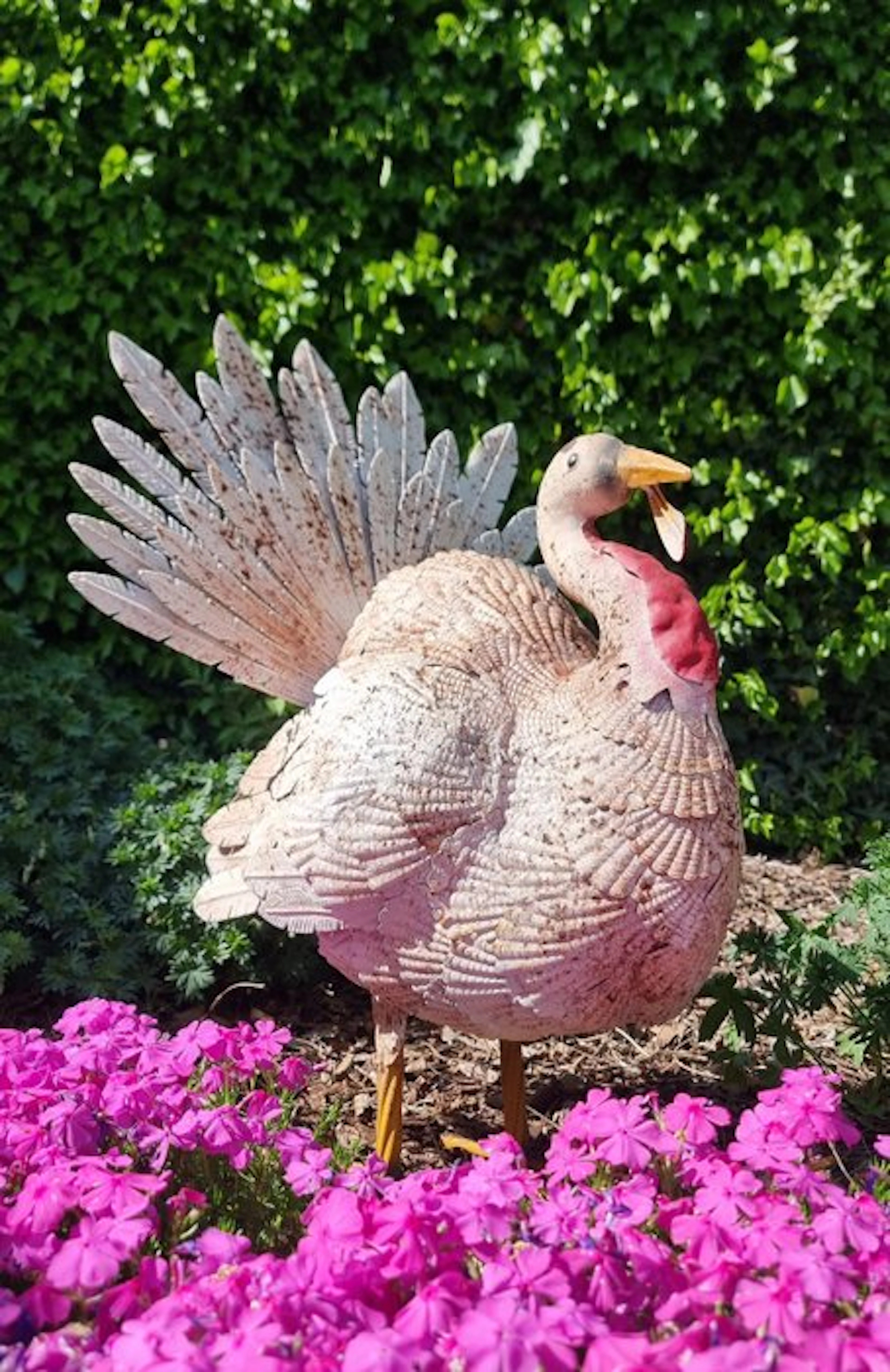 Figurine - Lifelike Turkey - Iron, Metal