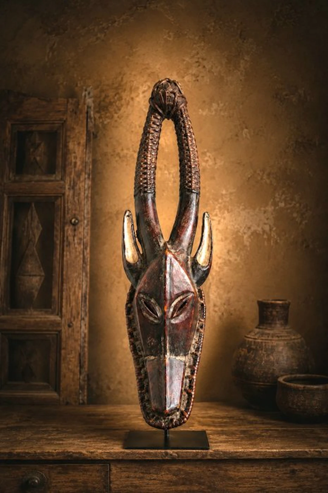 EXCEPTIONALLY RARE KWÉLÉ MASK (Pibibuzé-type or...