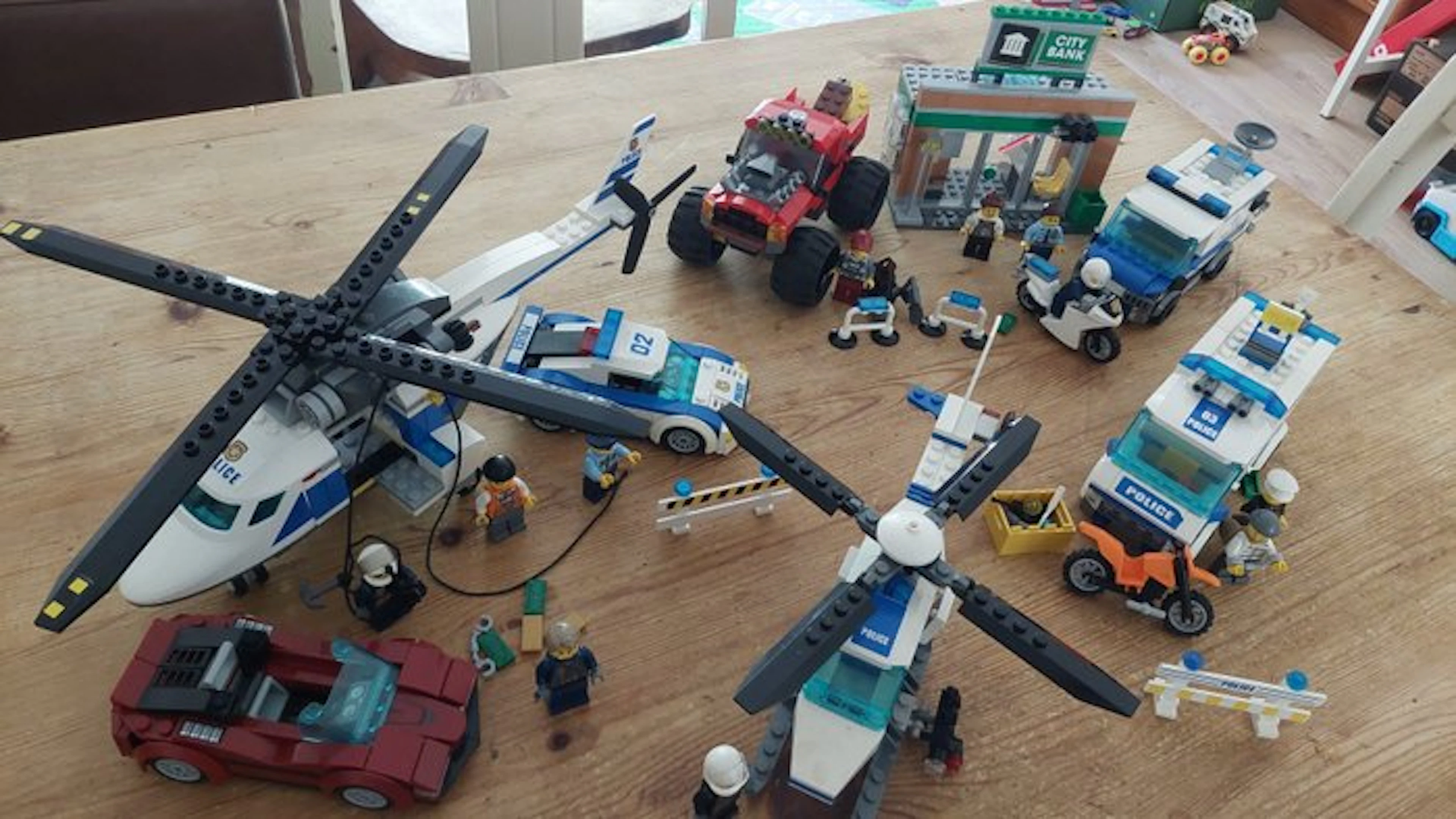 LEGO Set - City - Sets 7741, 7286, 60138 en 60245