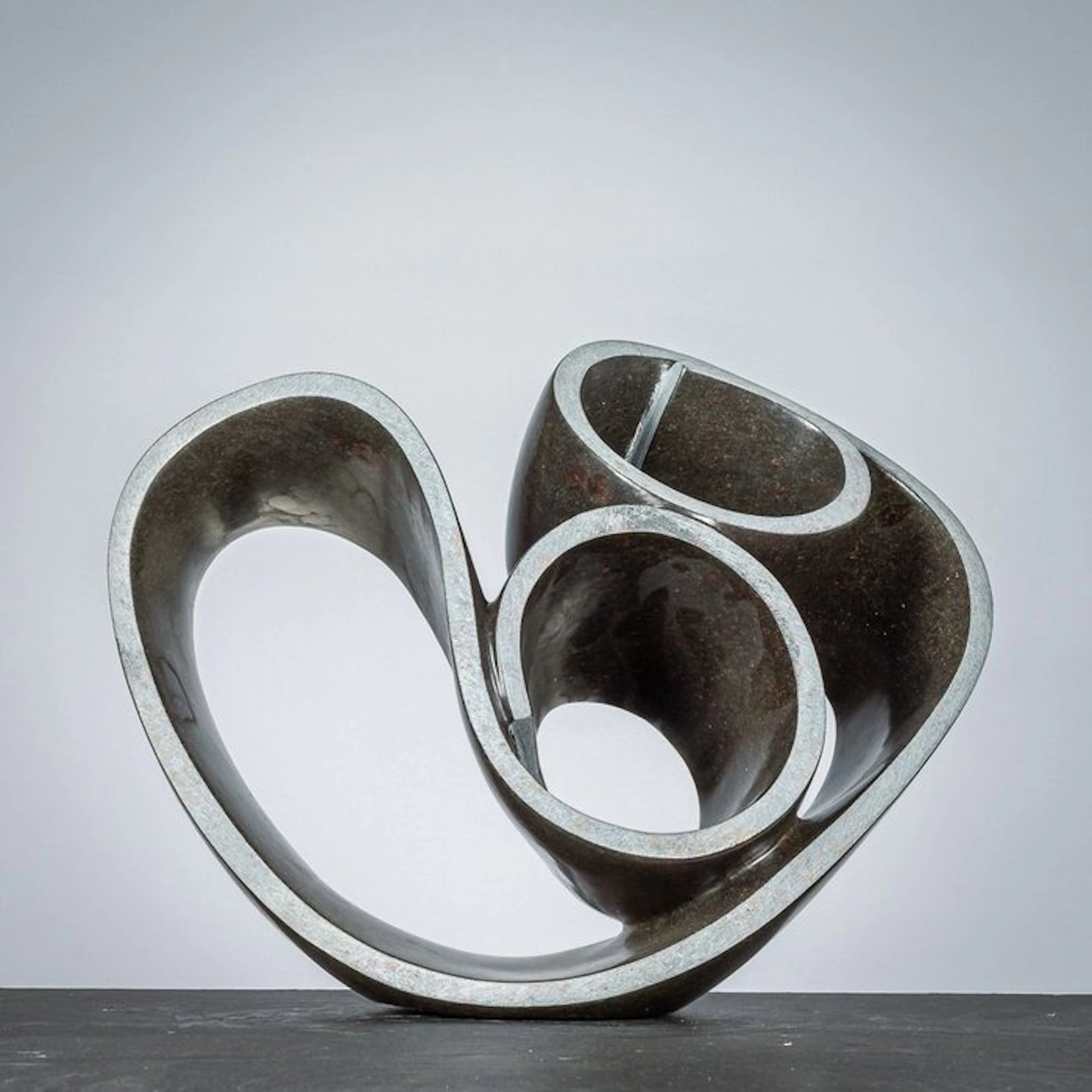 Sculpture, Loving heart - 290 mm - serpentine stone