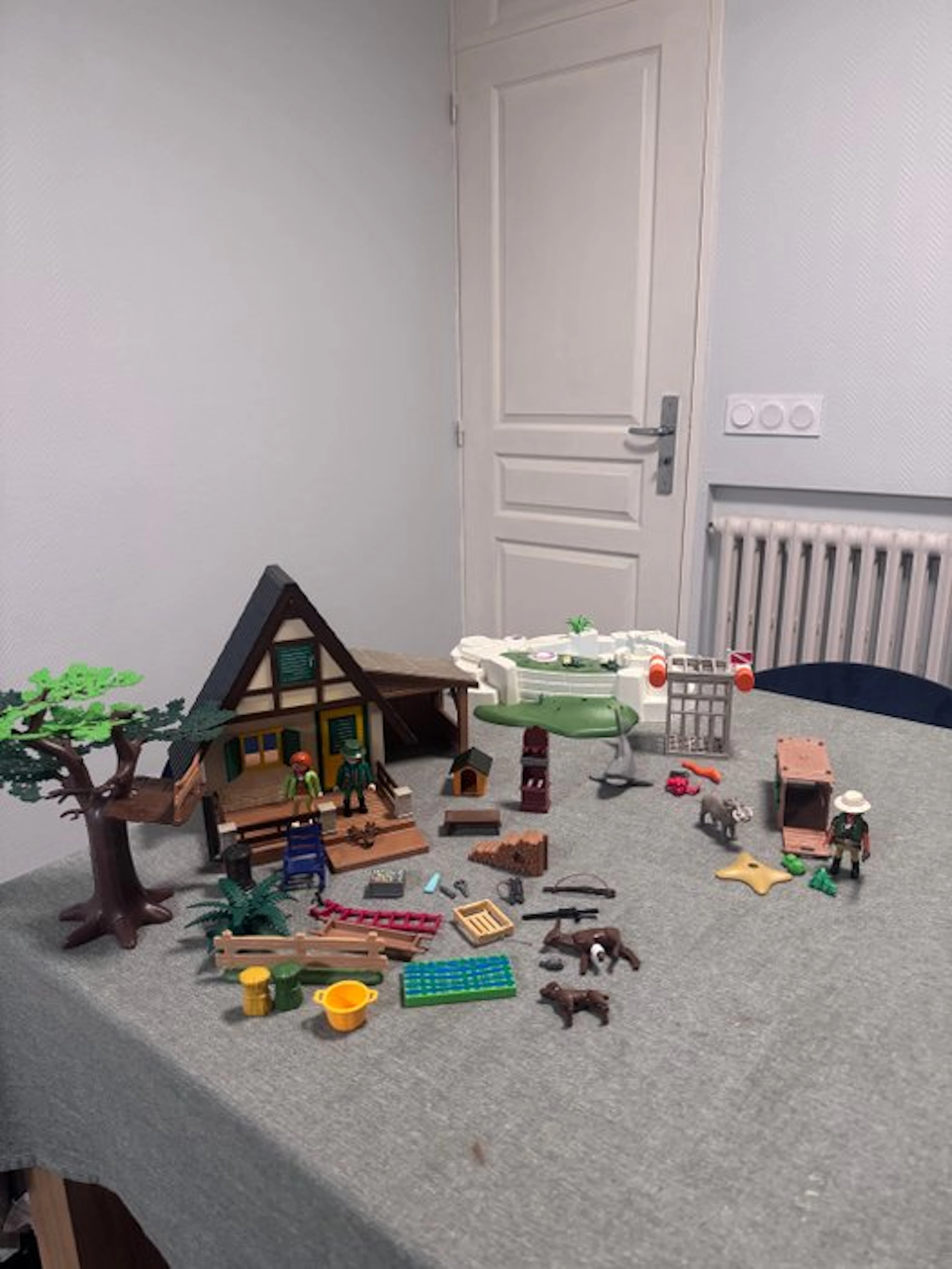 Playmobil - Playmobil 4207 Maison forestière
