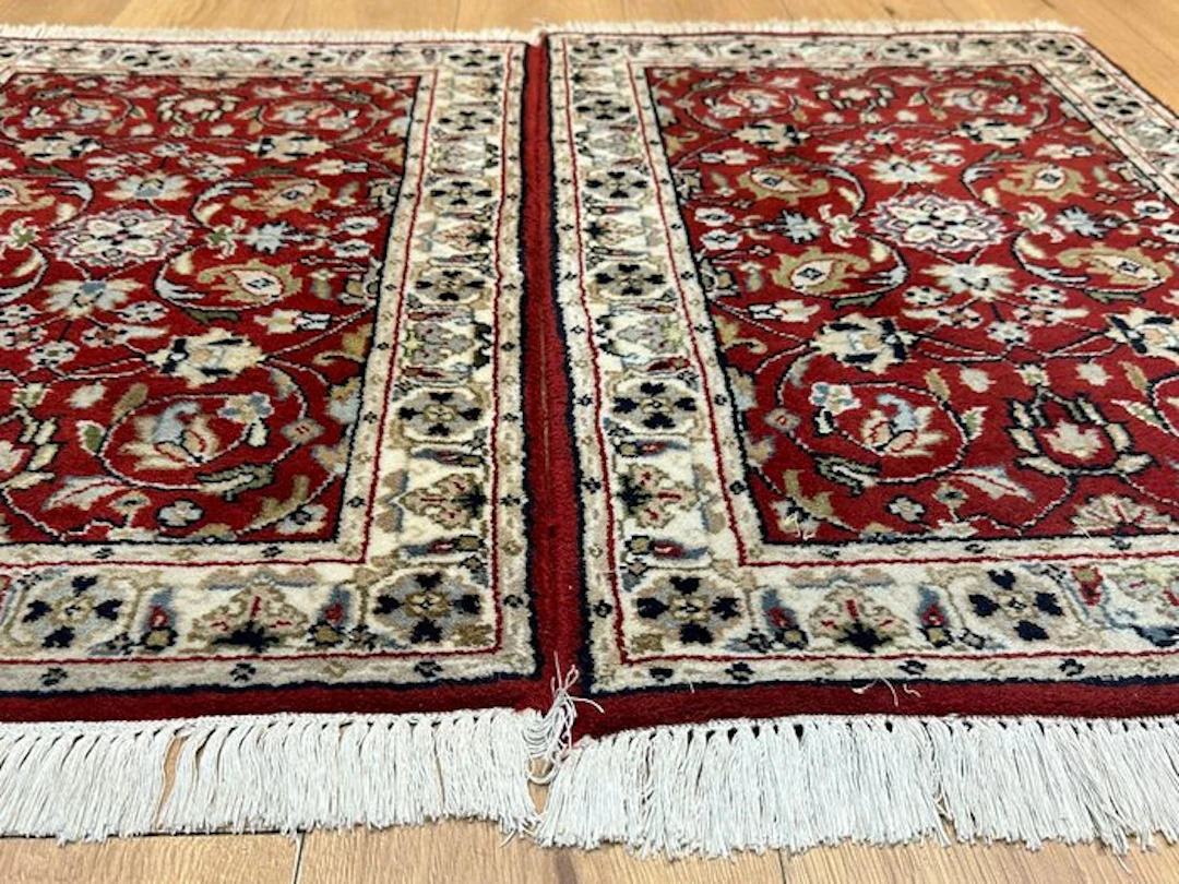 Exquisite pair of carpets in Isfahan style