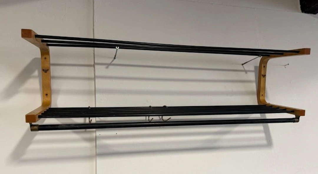 Coat rack - Wood
