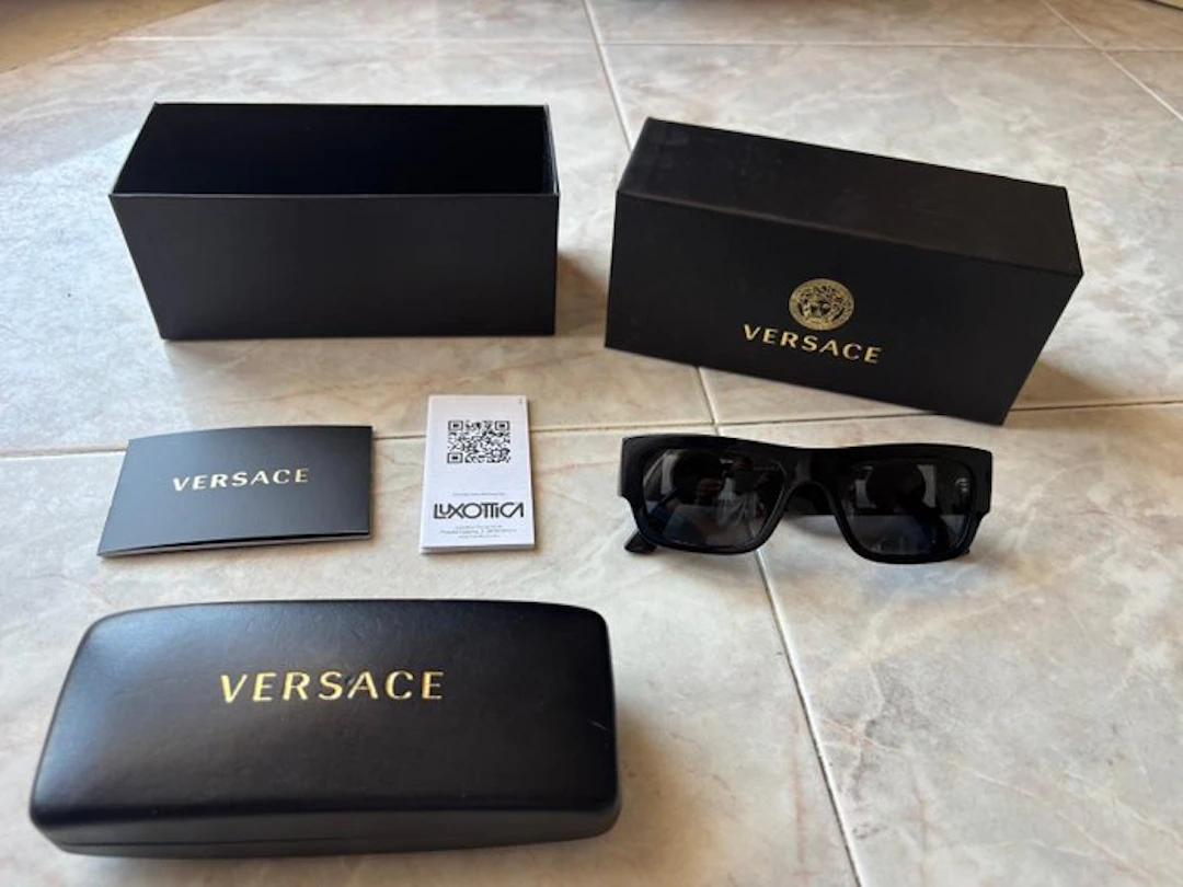 Versace - Sunglasses