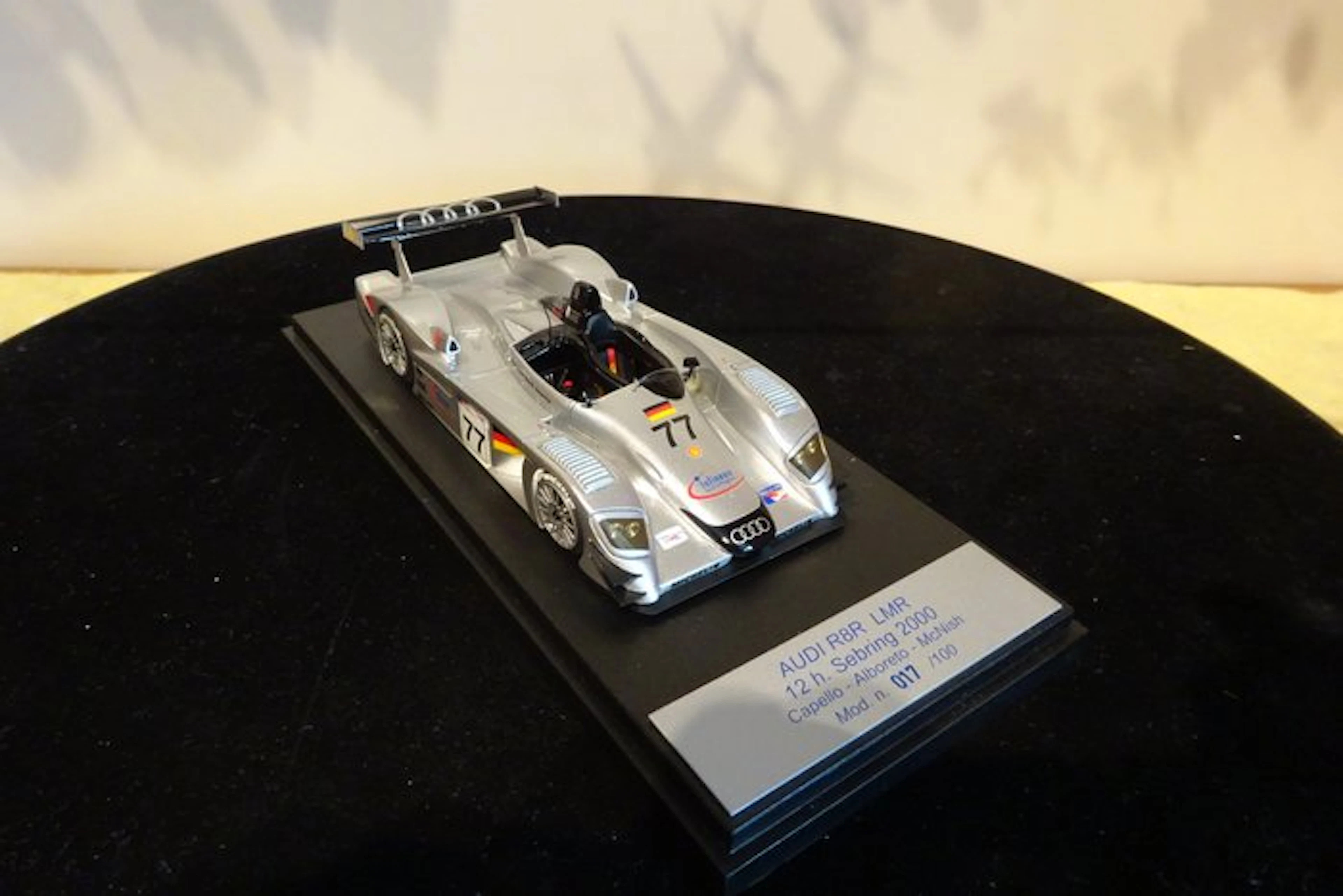 BBR 1:43 - Model car - Audi R8R LMR 12H Sebring 2000