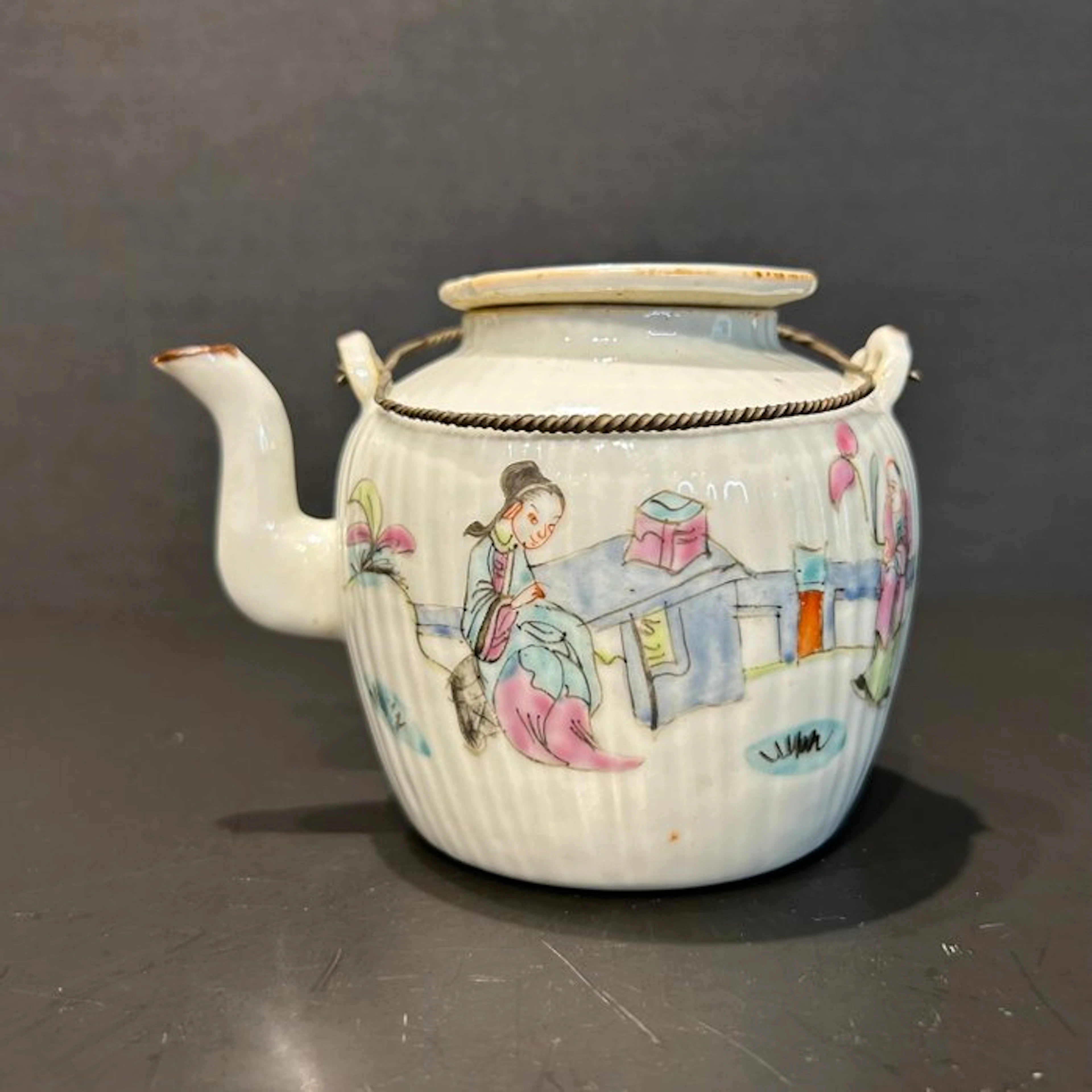 Teapot - Porcelain - Notice Theepot