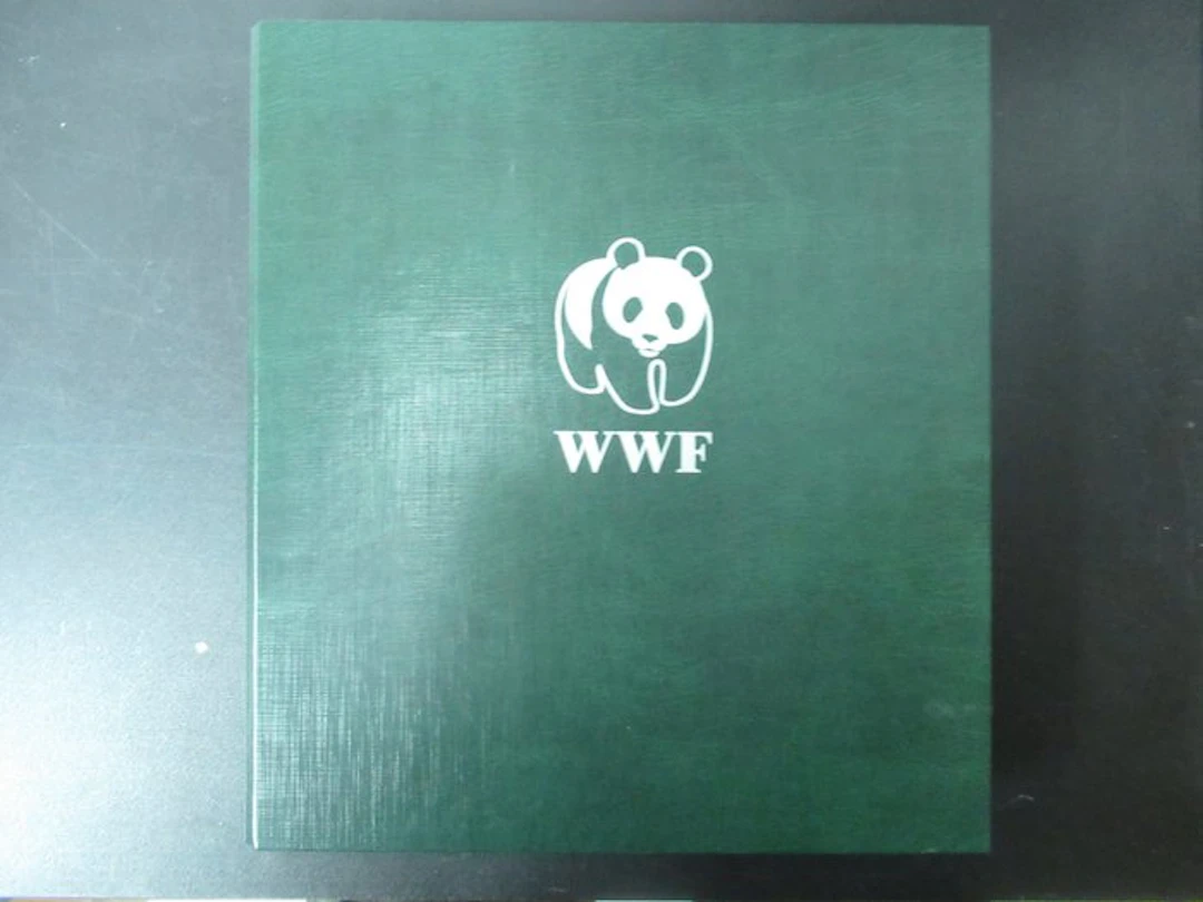 World 1991/1997 - WWF Album: Endangered Animals