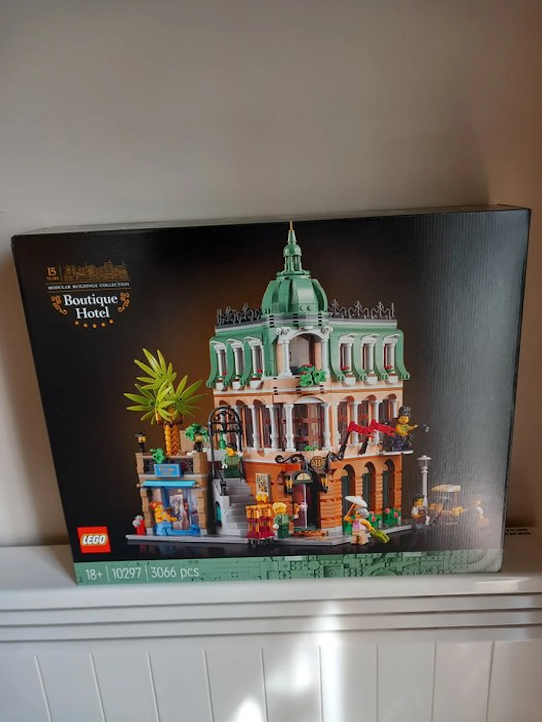 LEGO Set - 10297 - Creator Expert - Boutique Hotel