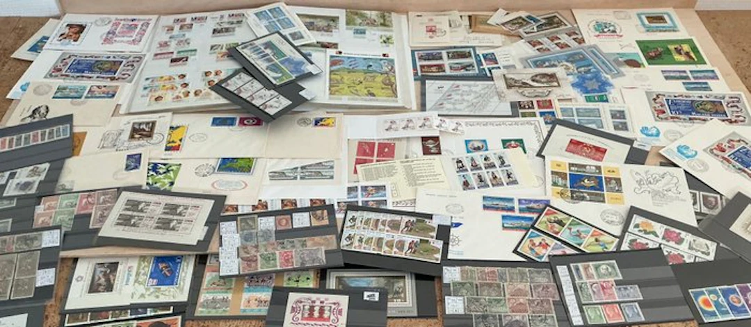 Eastern Europe - South: Parties/collections: including the Baltic states