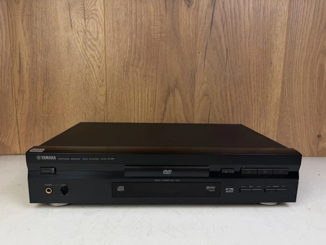 Yamaha - DVD-S795 CD player