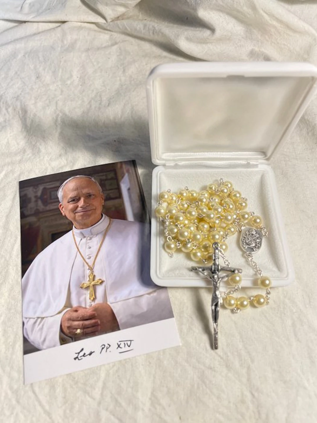 Pope Leo XIV - Official Rosary for a Private Audience...