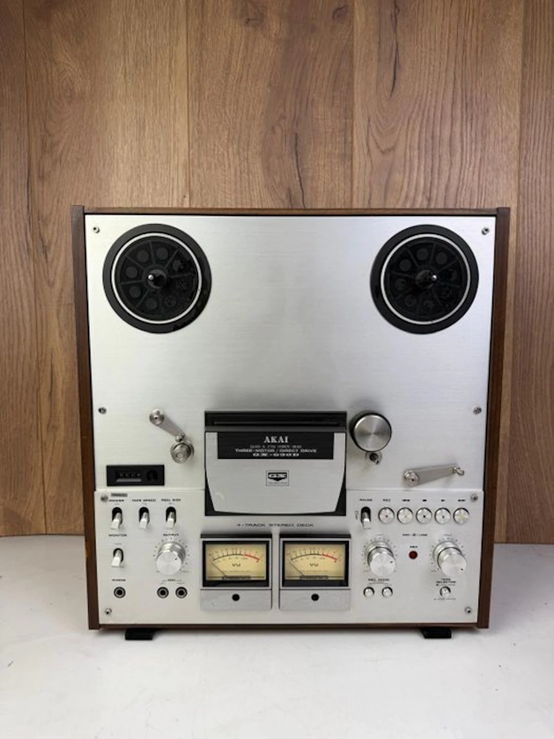 Akai - GX-630D - 4 track Reel to reel deck 26 cm