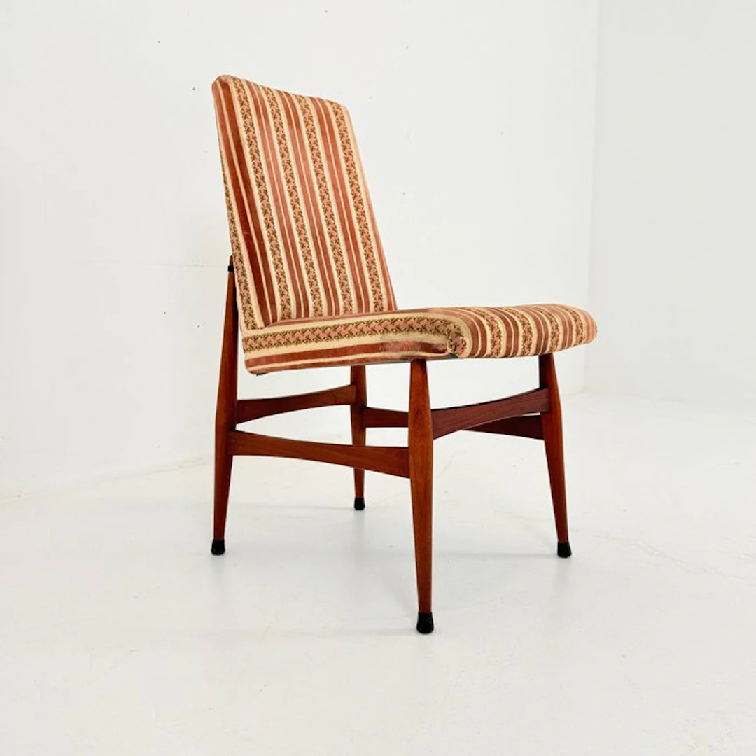 Chair - Teak - vintage chair