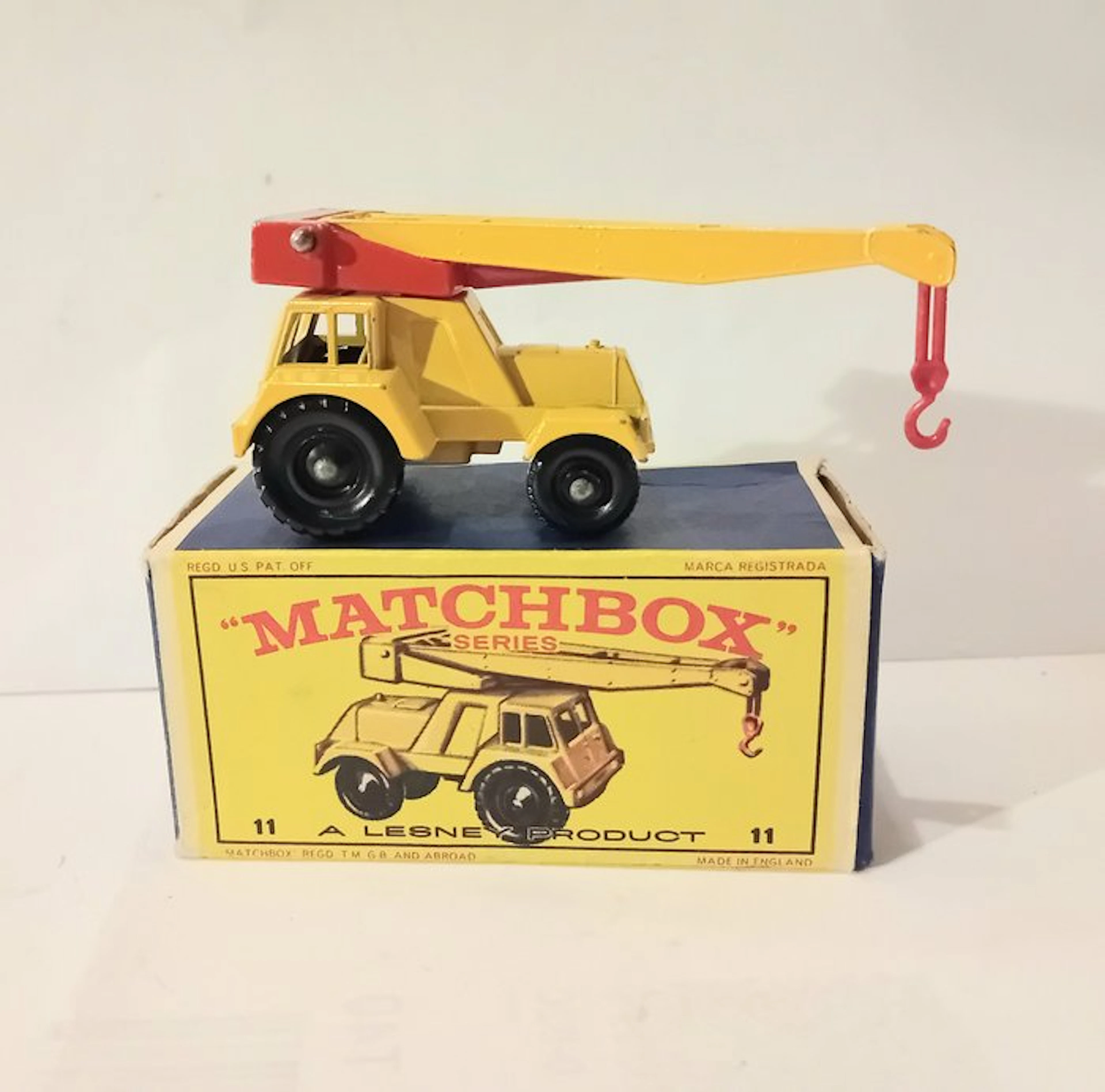 Matchbox 1:76 - Model earthworks machinery - Jumbo Crane (11)